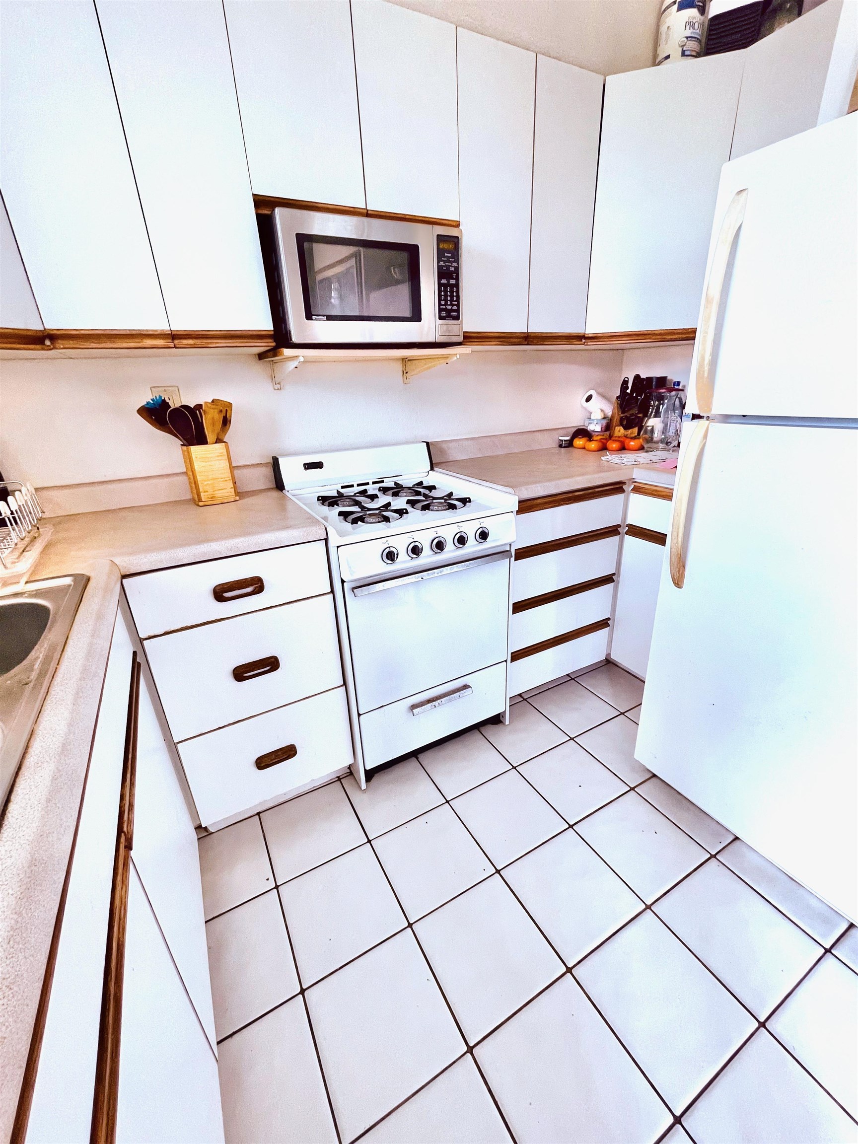 Kihei Akahi condo # D616, Kihei, Hawaii - photo 8 of 18