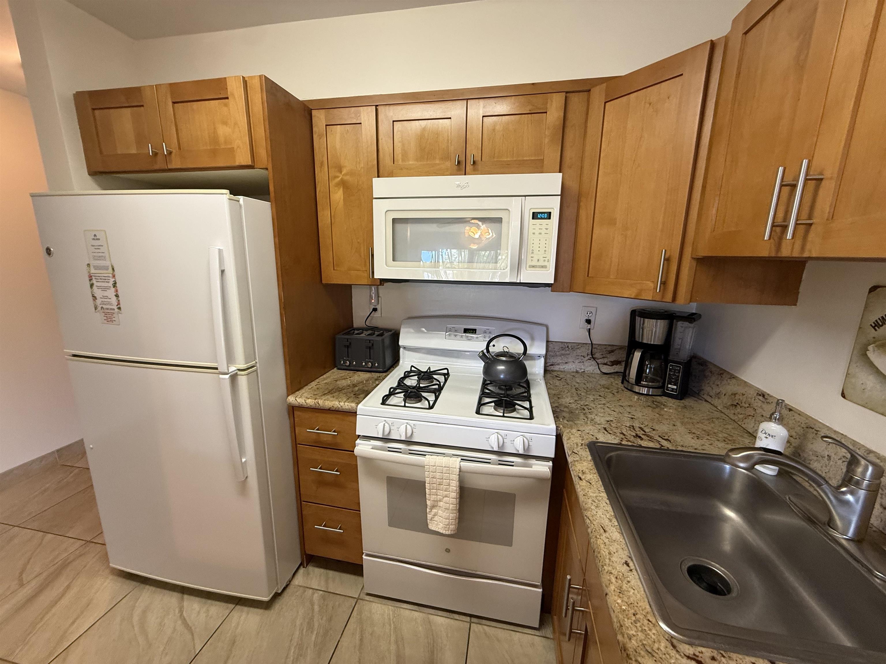 Kihei Akahi condo # (D) G-08, Kihei, Hawaii - photo 14 of 31