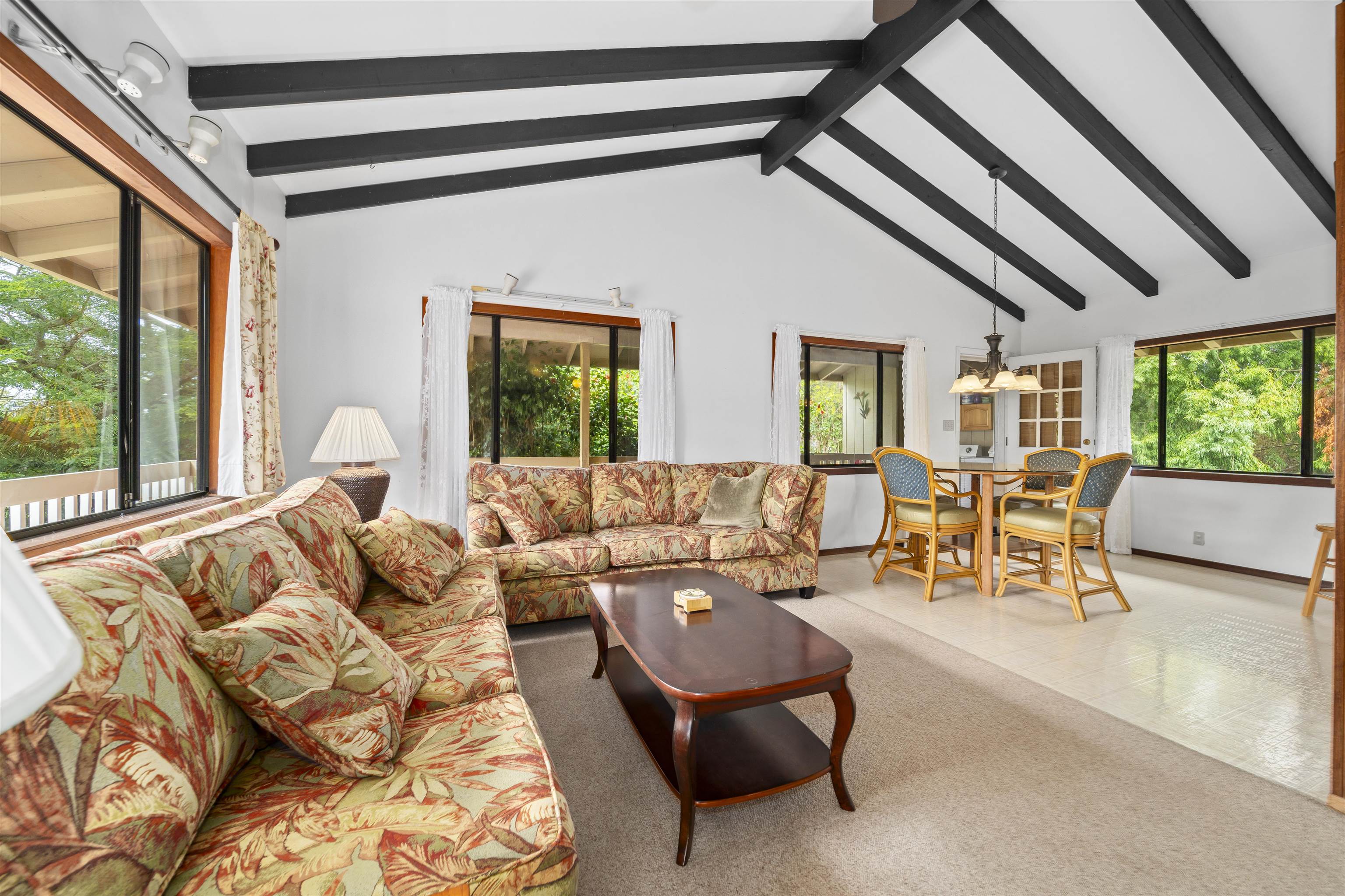 254  Kapuahi St , Makawao/Olinda/Haliimaile home - photo 13 of 50