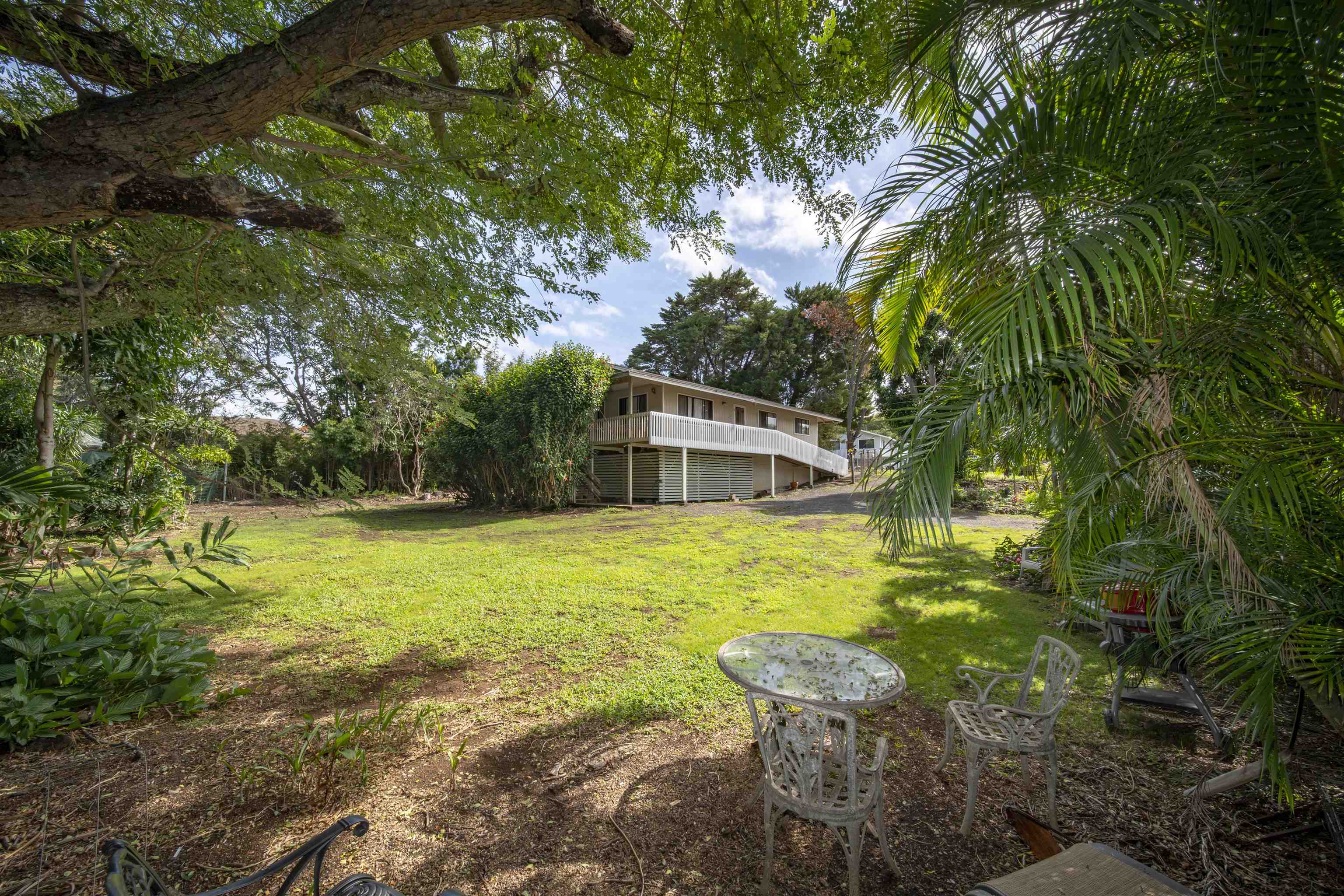 254  Kapuahi St , Makawao/Olinda/Haliimaile home - photo 6 of 50