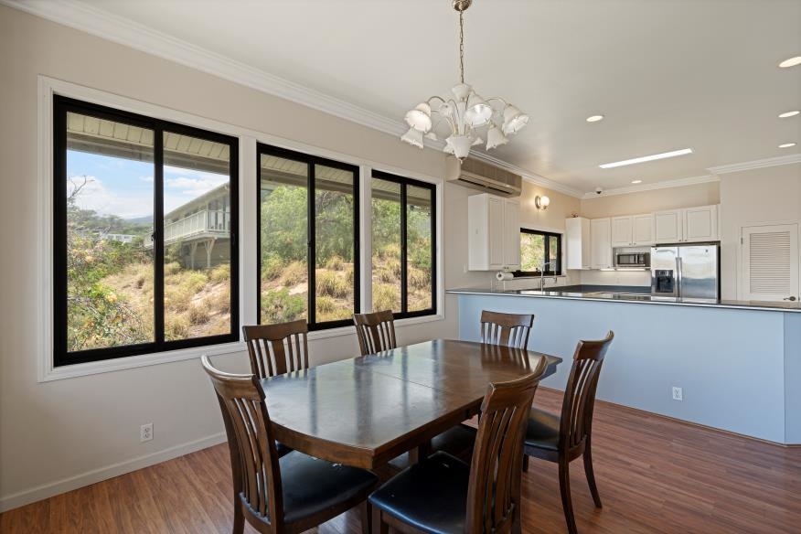 255  Liholiho St Sandhills, Wailuku home - photo 8 of 27