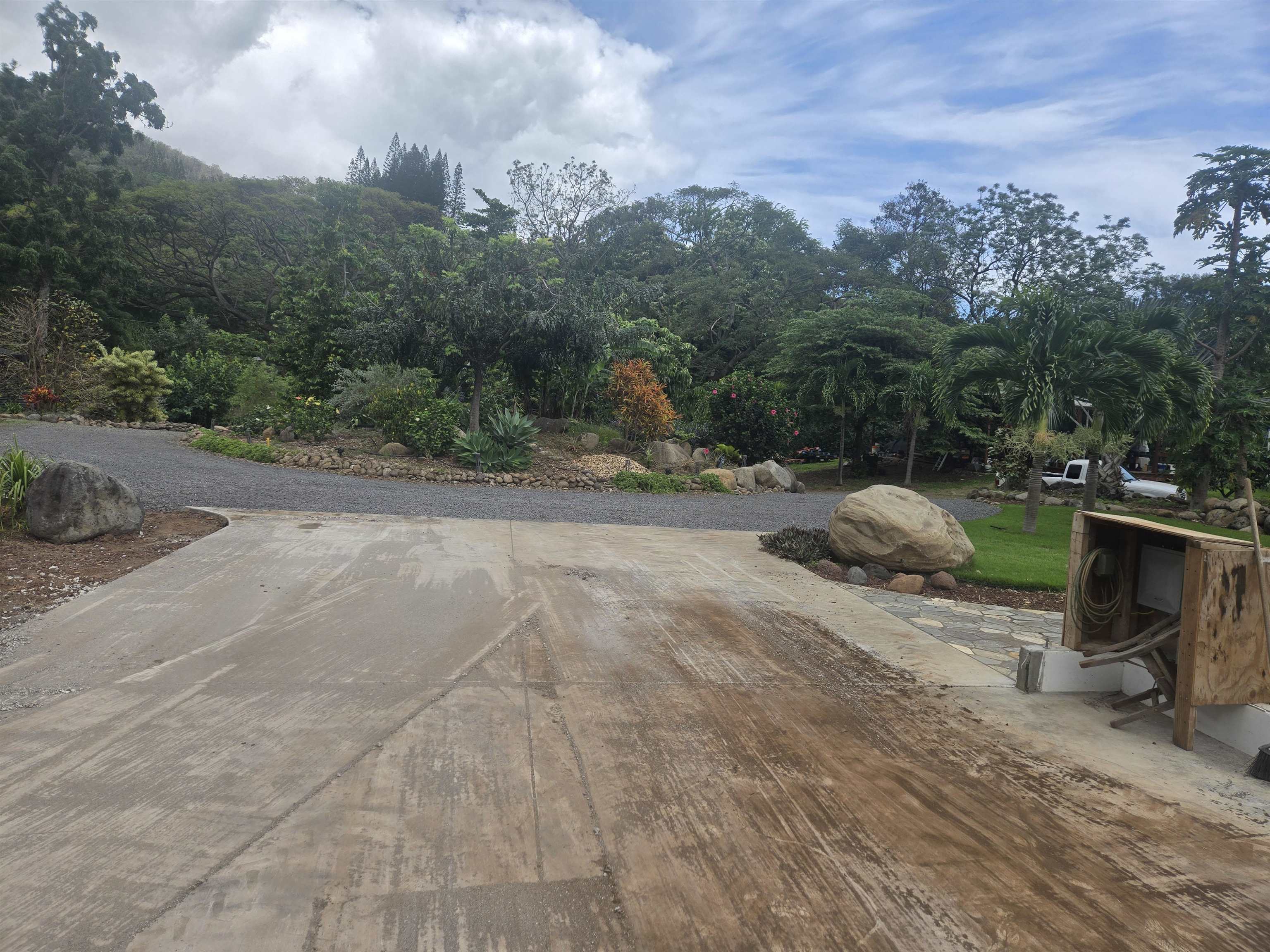 2559  Mokuhau Rd , Wailuku home - photo 14 of 16