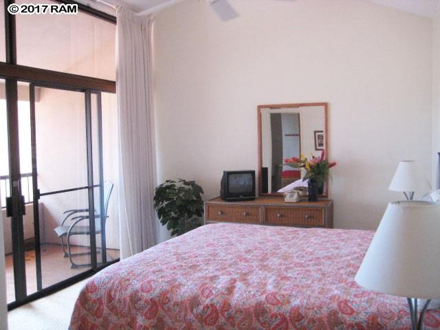 Kaanapali Royal condo # B-301, Lahaina, Hawaii - photo 17 of 25