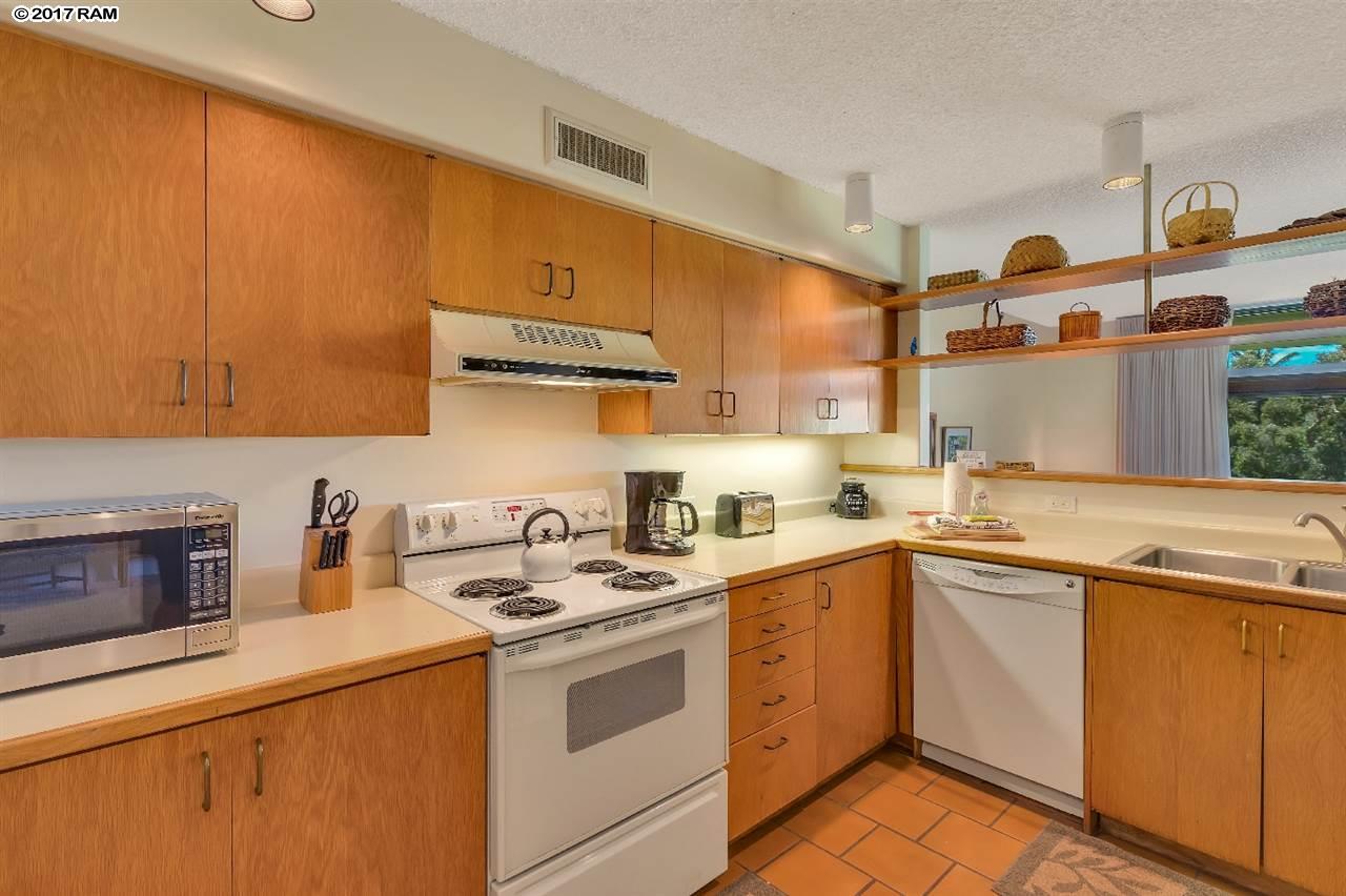 Kaanapali Royal condo # B-301, Lahaina, Hawaii - photo 5 of 25