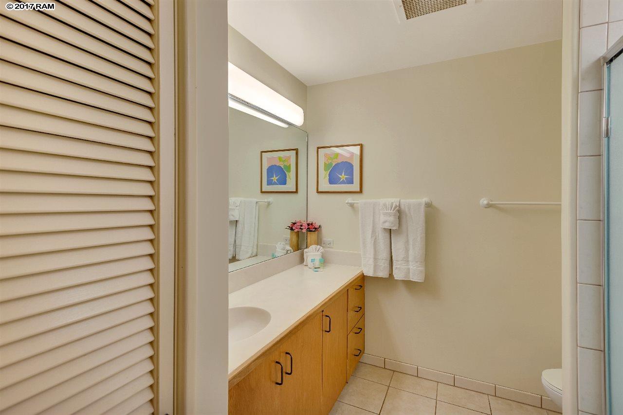 Kaanapali Royal condo # B-301, Lahaina, Hawaii - photo 10 of 25
