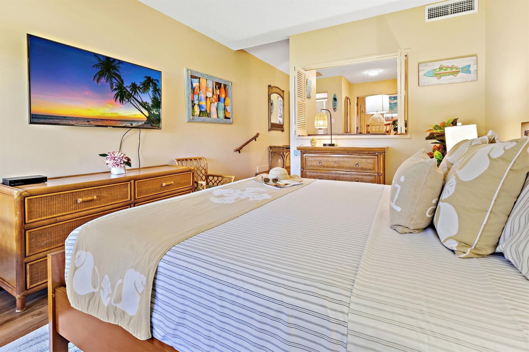 Kaanapali Royal condo # F 102, Lahaina, Hawaii - photo 18 of 36
