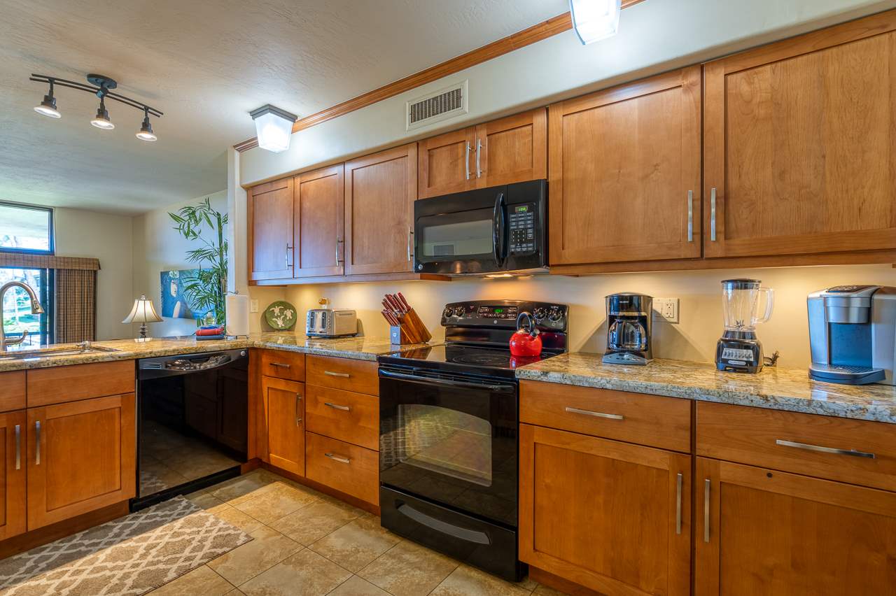 Kaanapali Royal condo # F302, Lahaina, Hawaii - photo 11 of 29