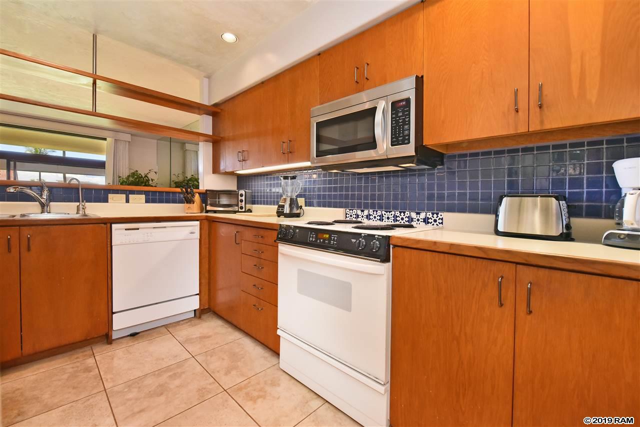 Kaanapali Royal condo # H-102, Lahaina, Hawaii - photo 9 of 30