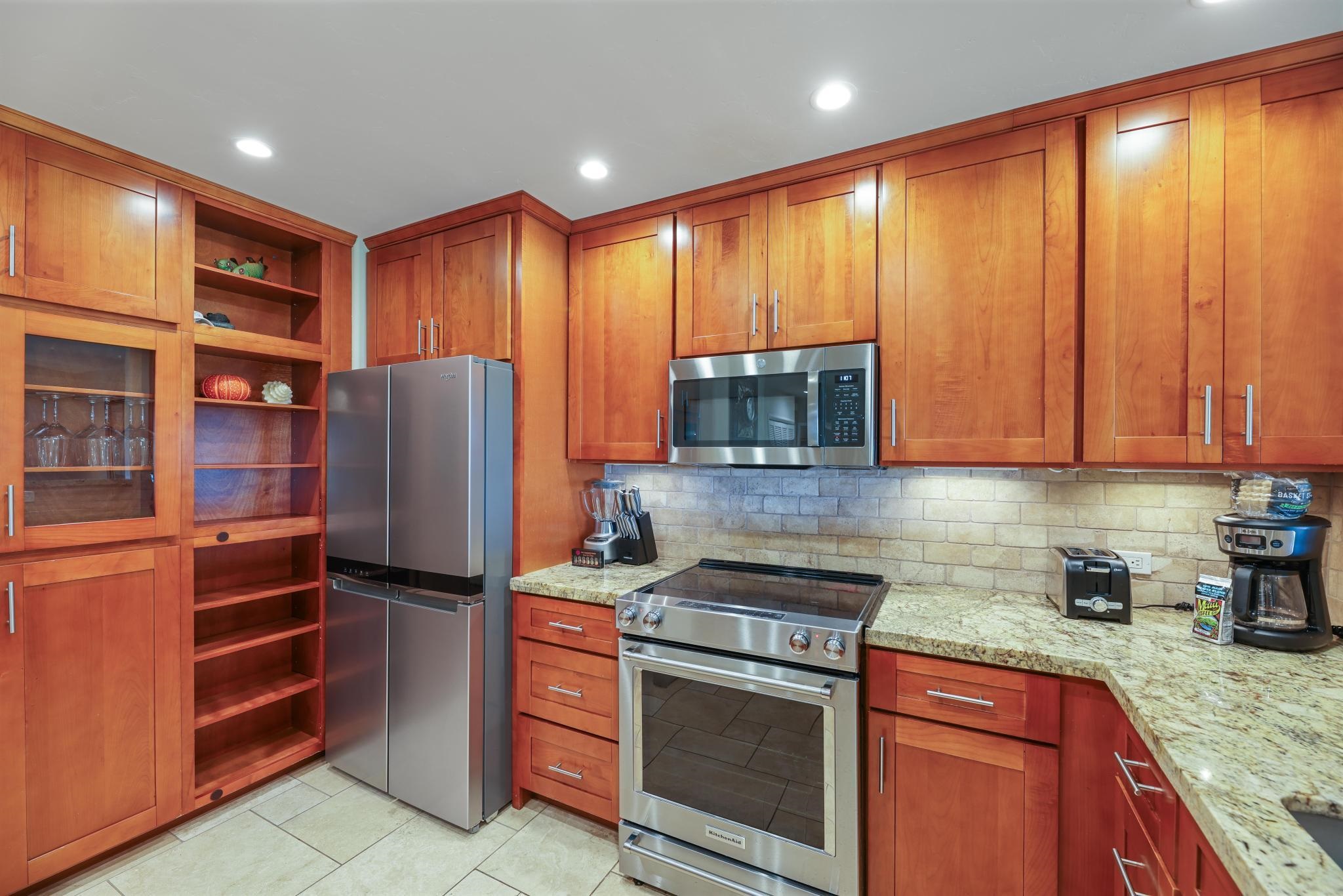 Kaanapali Royal condo # L-201, Lahaina, Hawaii - photo 15 of 49