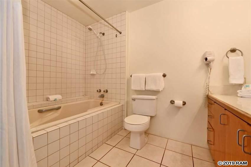 Kaanapali Royal condo # L303, Lahaina, Hawaii - photo 24 of 30