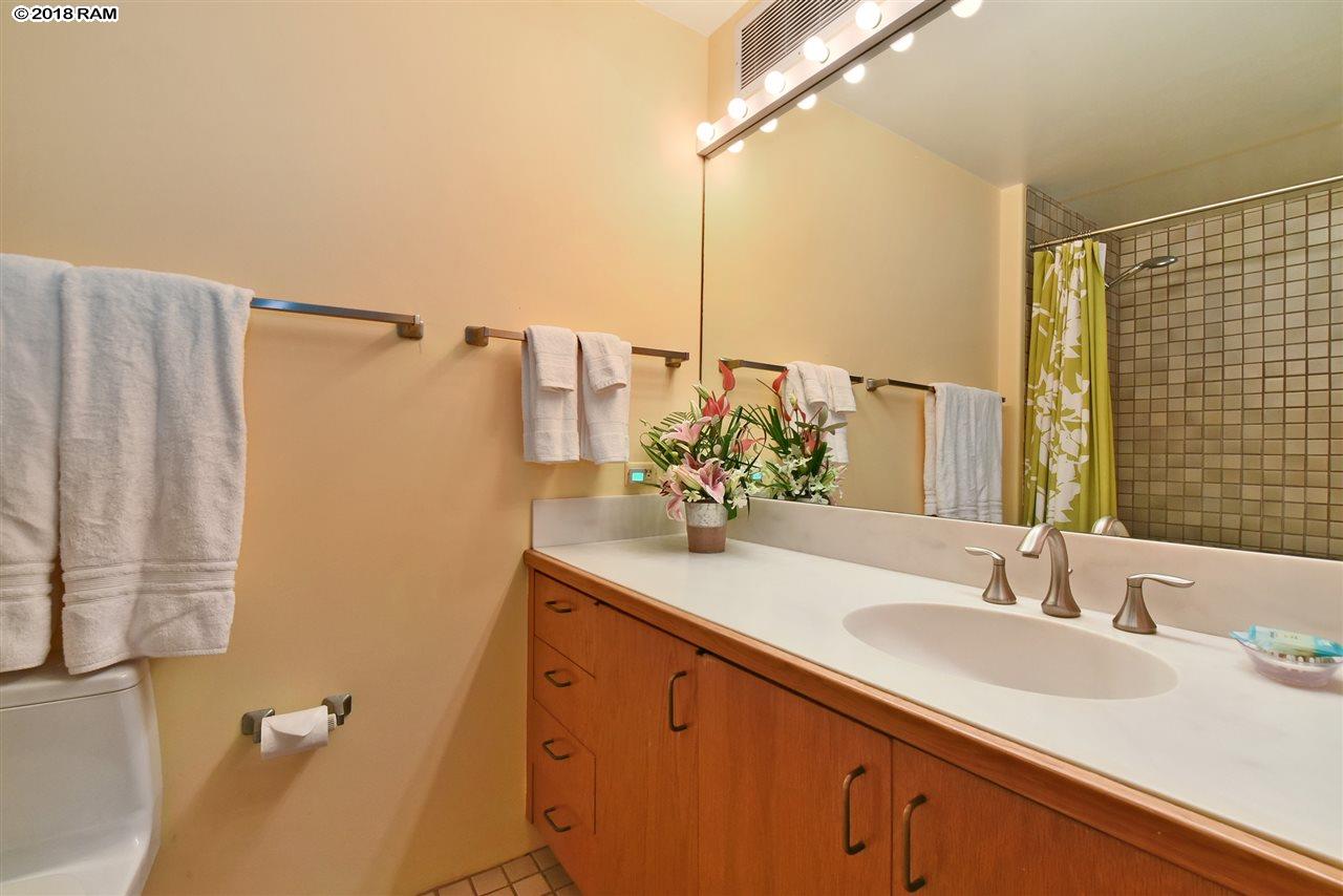 Kaanapali Royal condo # M302, Lahaina, Hawaii - photo 20 of 30