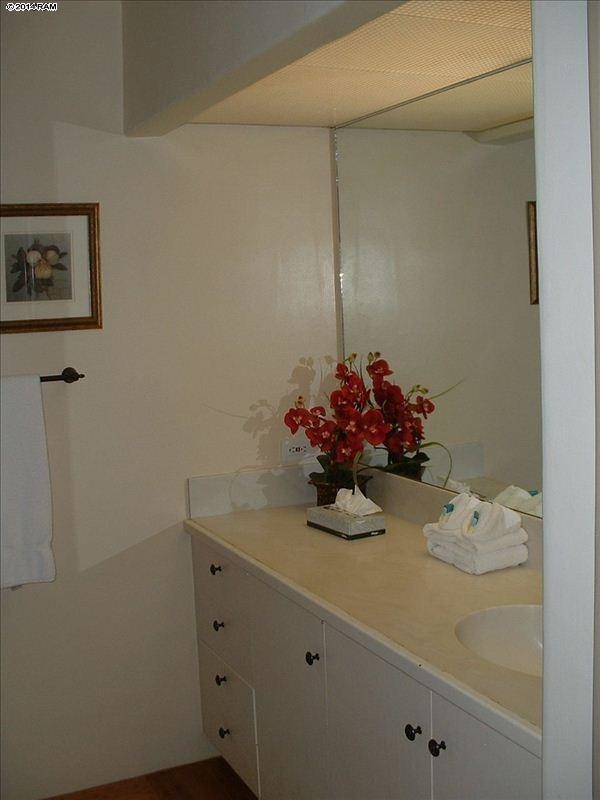 Kaanapali Royal condo # B 202, Lahaina, Hawaii - photo 12 of 16