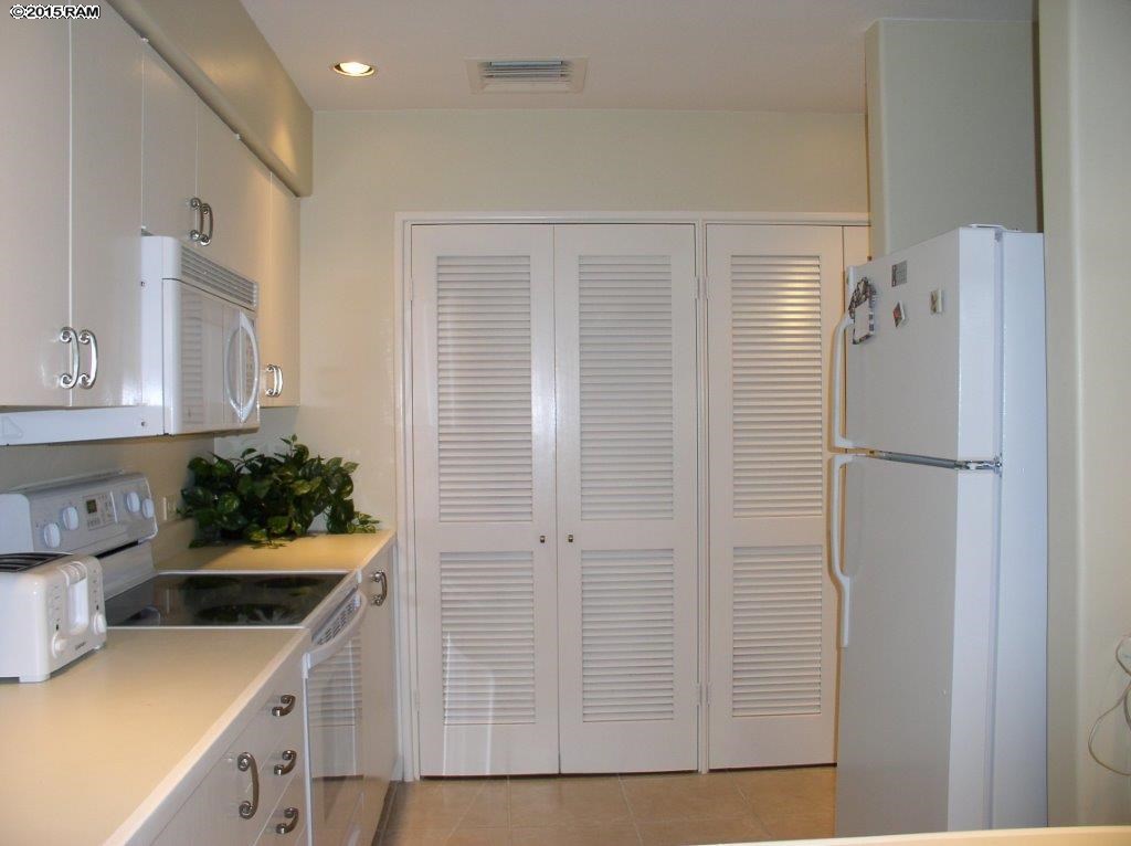 Kaanapali Royal condo # E102, Lahaina, Hawaii - photo 9 of 15