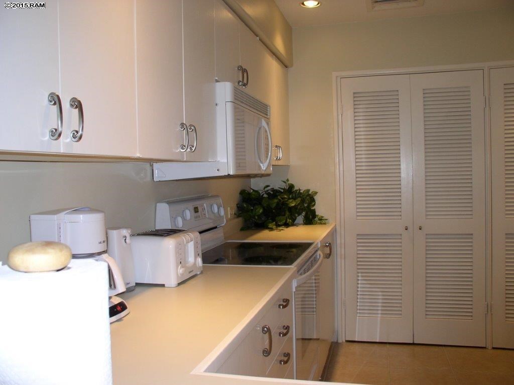 Kaanapali Royal condo # E102, Lahaina, Hawaii - photo 10 of 15