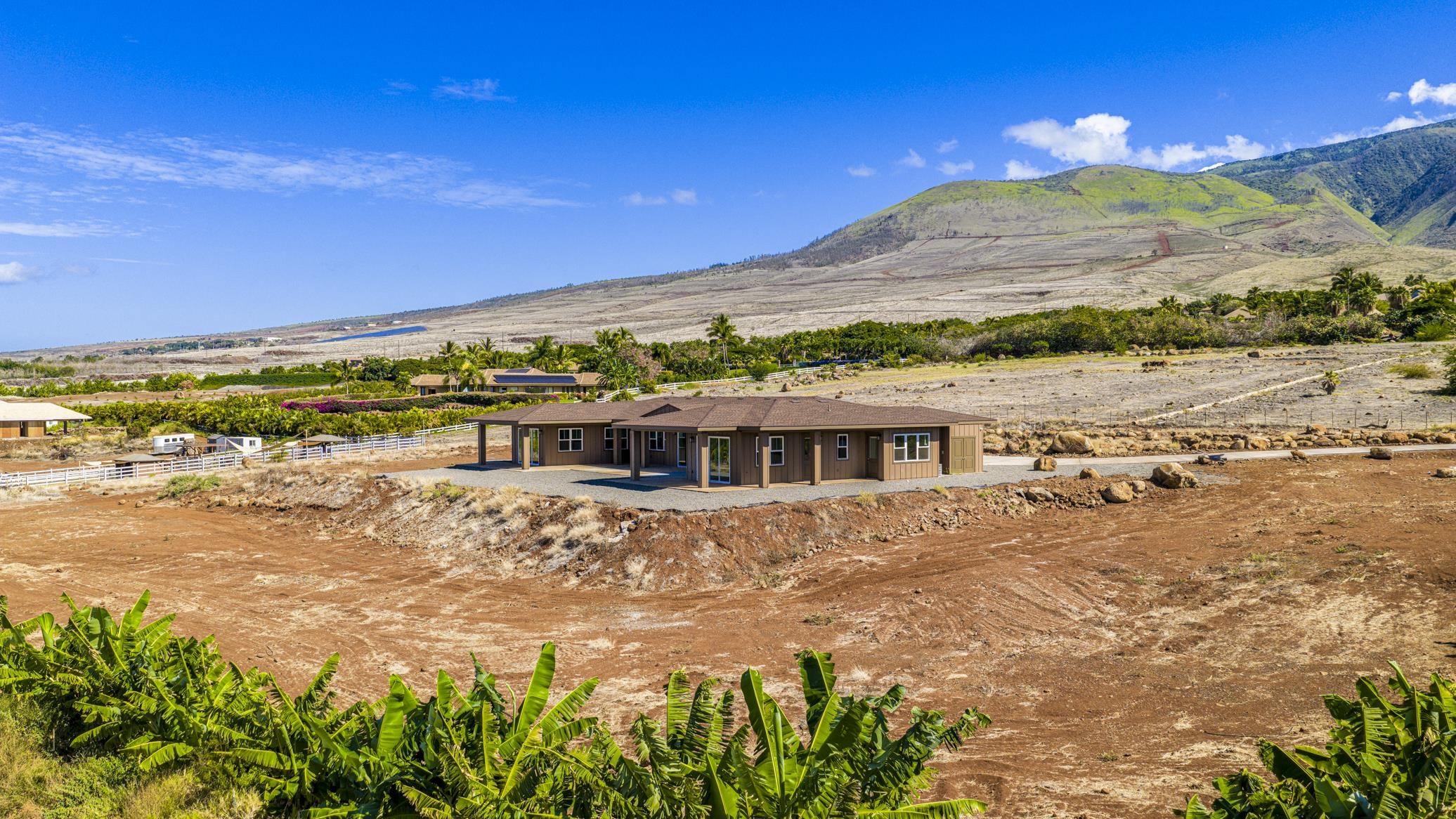 257  Hokiokio Pl Puunoa, Lahaina home - photo 45 of 48
