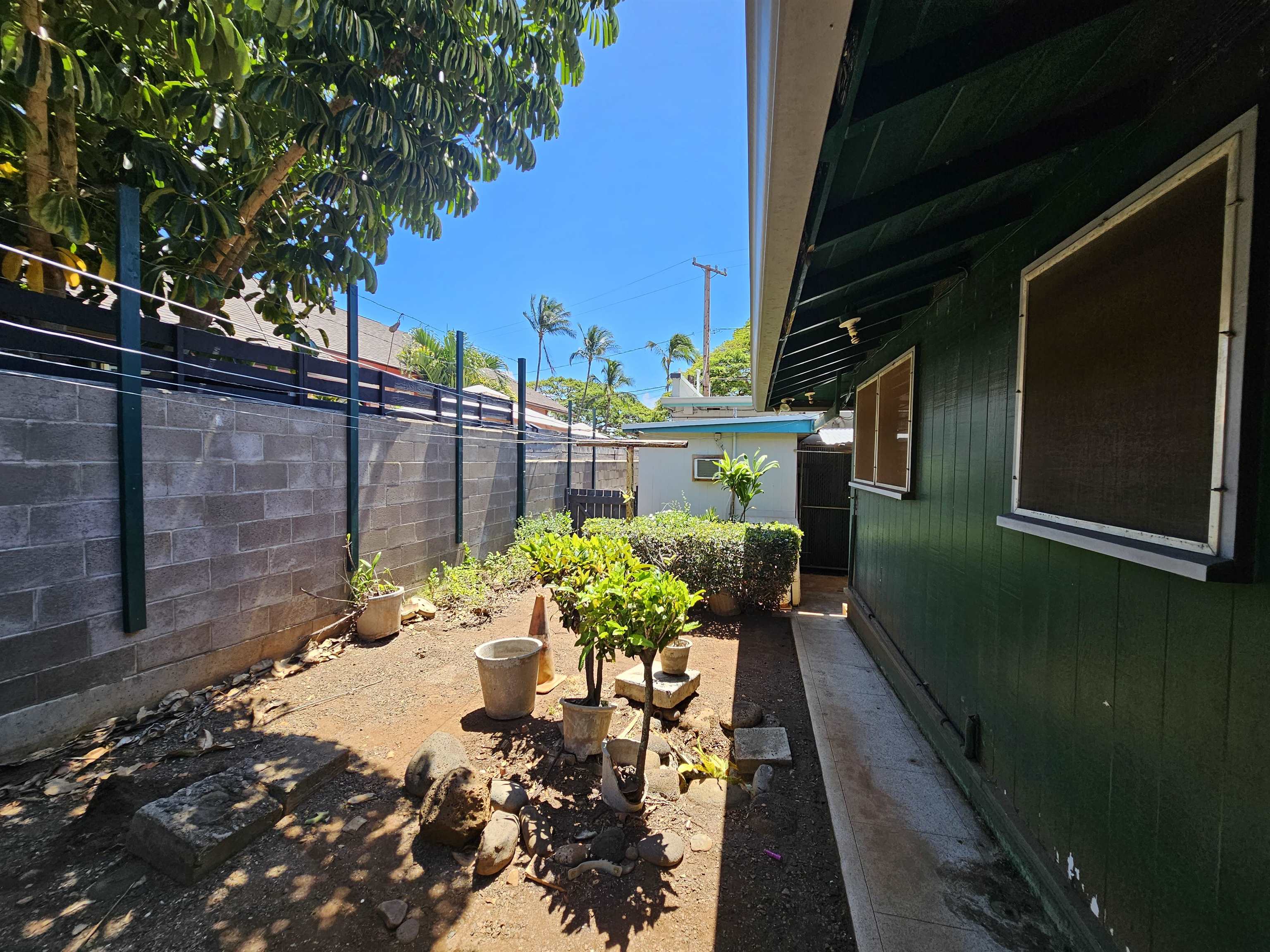 257  Market St Wailuku Town, Wailuku home - photo 18 of 37