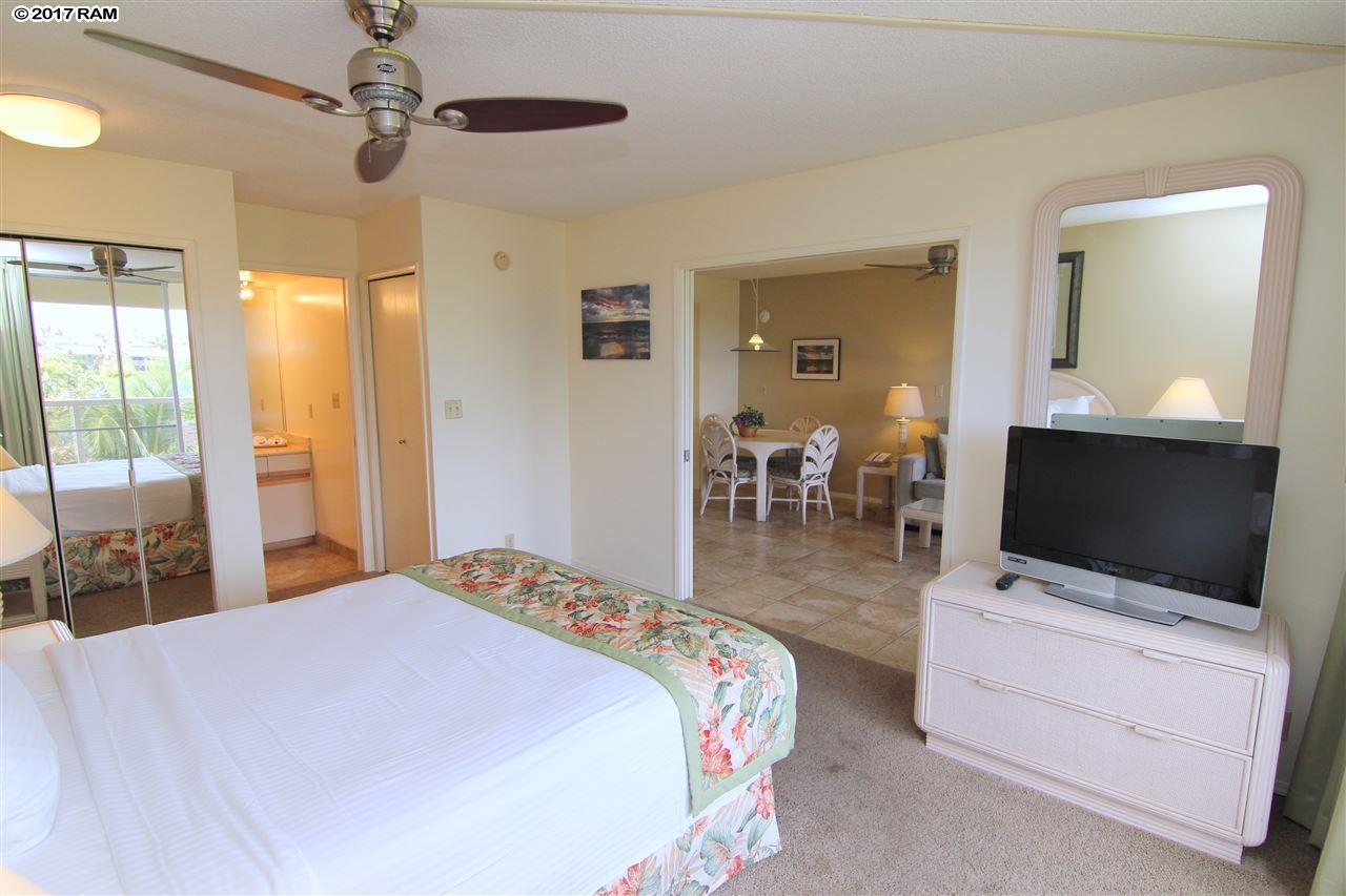 Maui Banyan condo # H-411, Kihei, Hawaii - photo 8 of 26