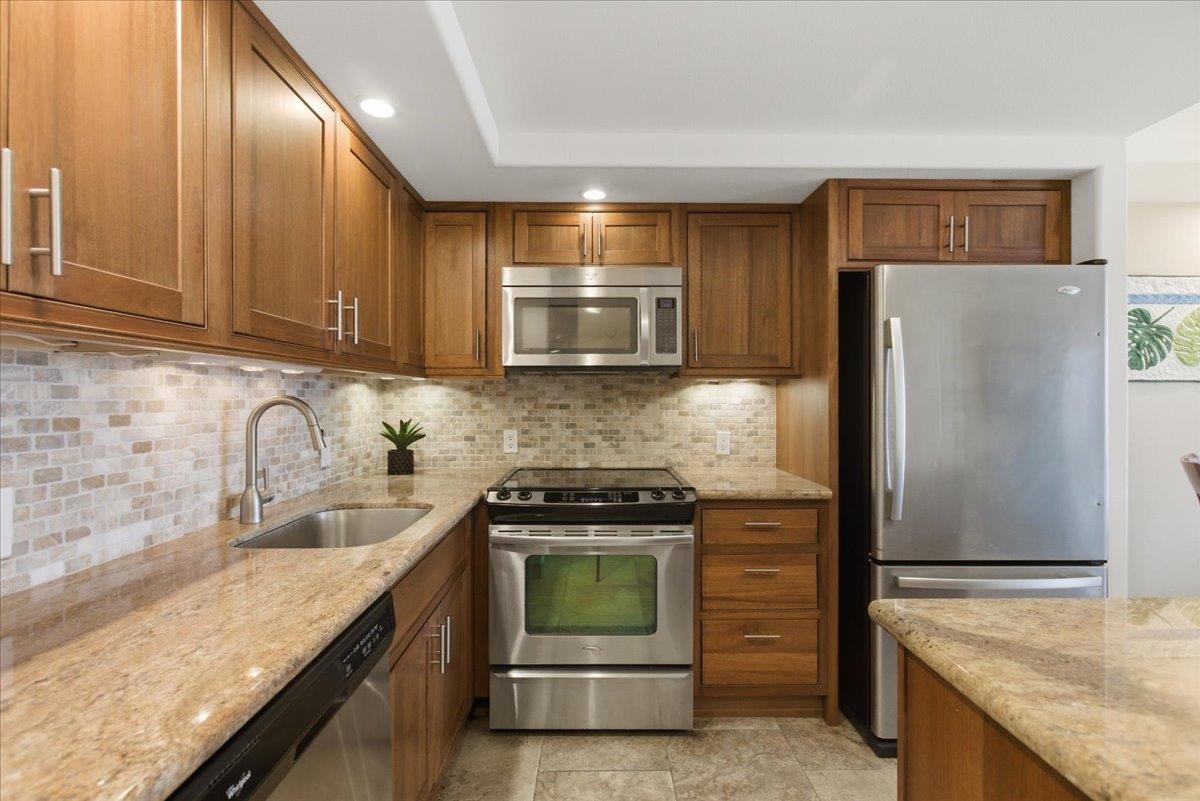 Maui Banyan condo # H414, Kihei, Hawaii - photo 7 of 37