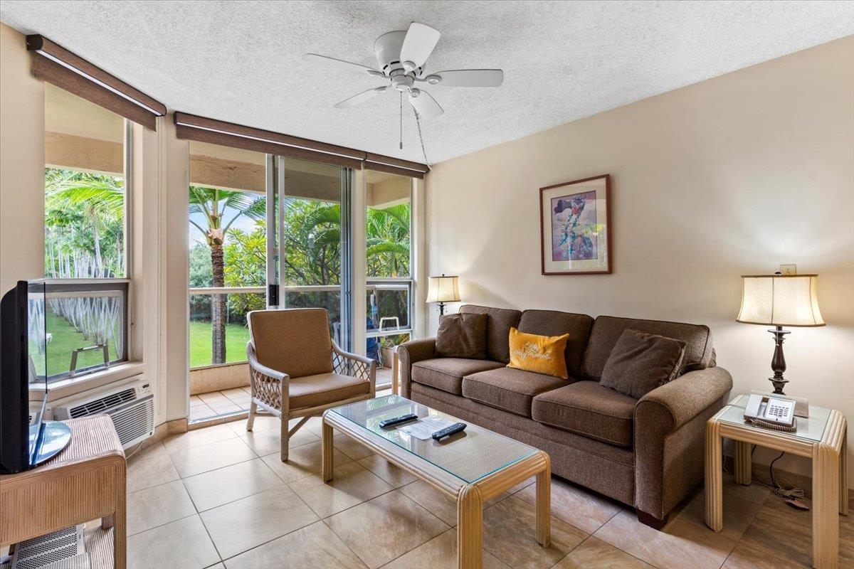 Maui Banyan condo # Q209, Kihei, Hawaii - photo 4 of 37