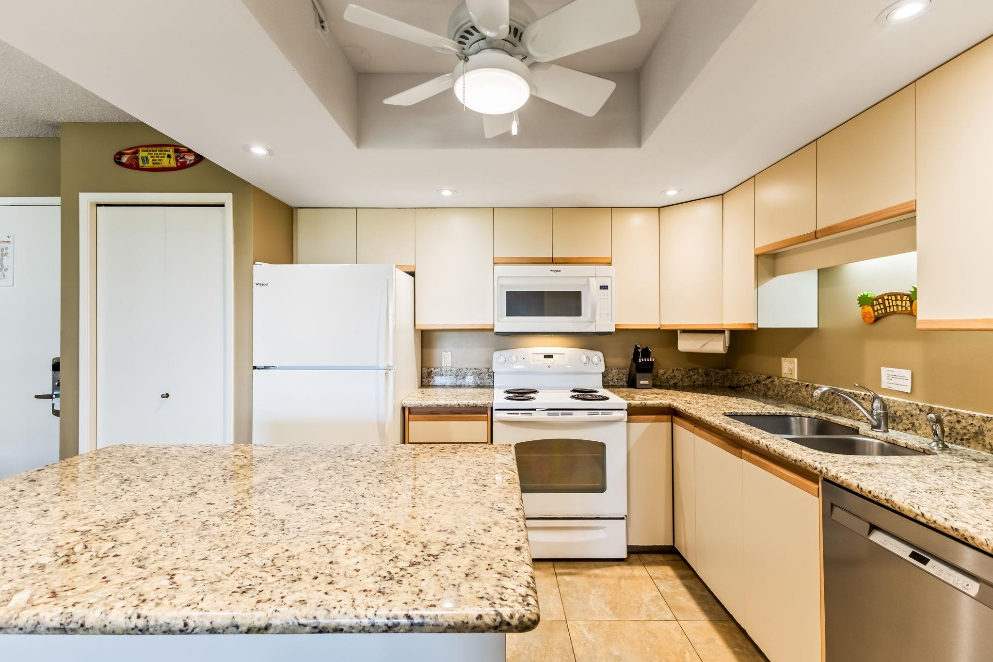 Maui Banyan condo # Q-402, Kihei, Hawaii - photo 6 of 49