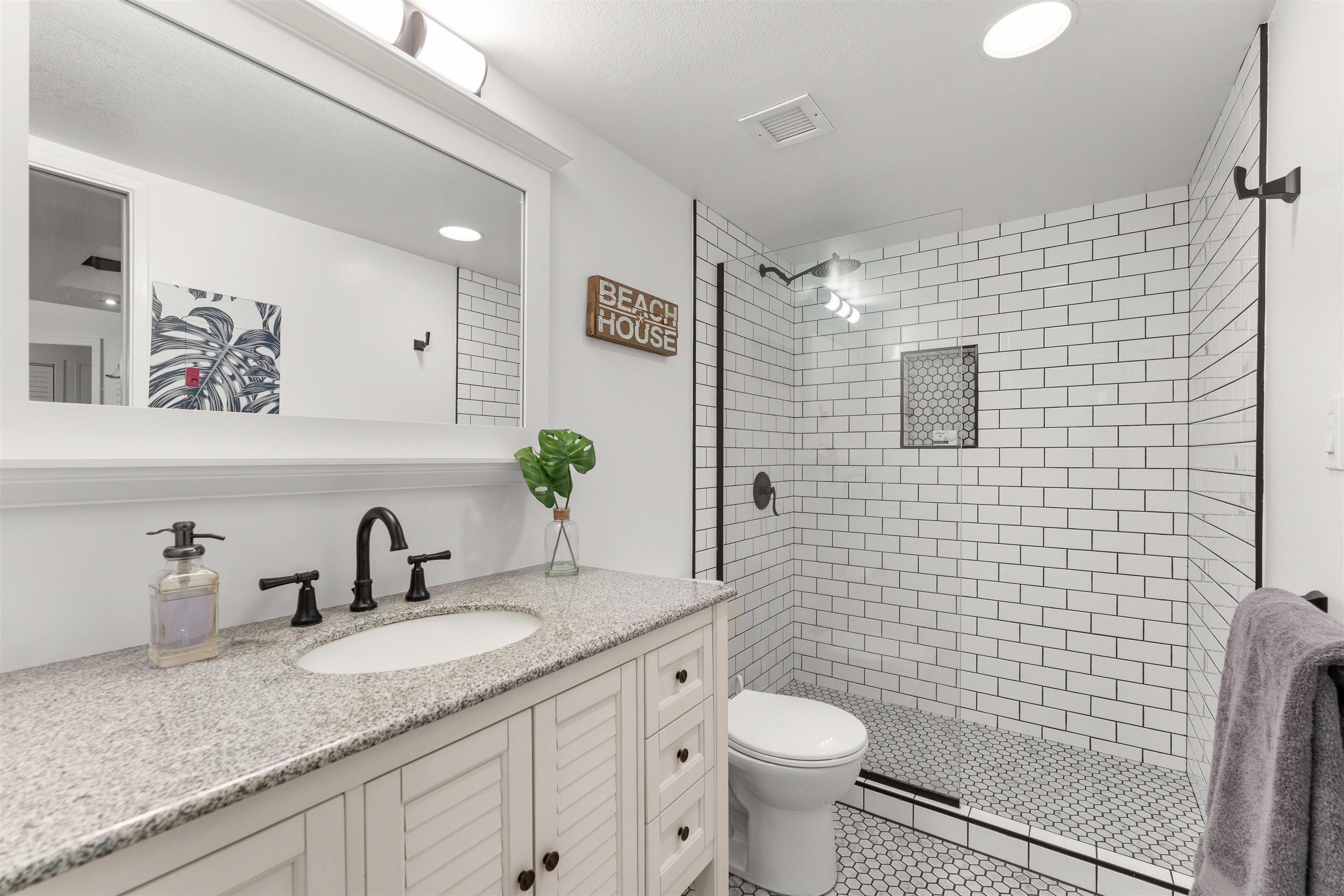 Maui Banyan condo # T110, Kihei, Hawaii - photo 8 of 24