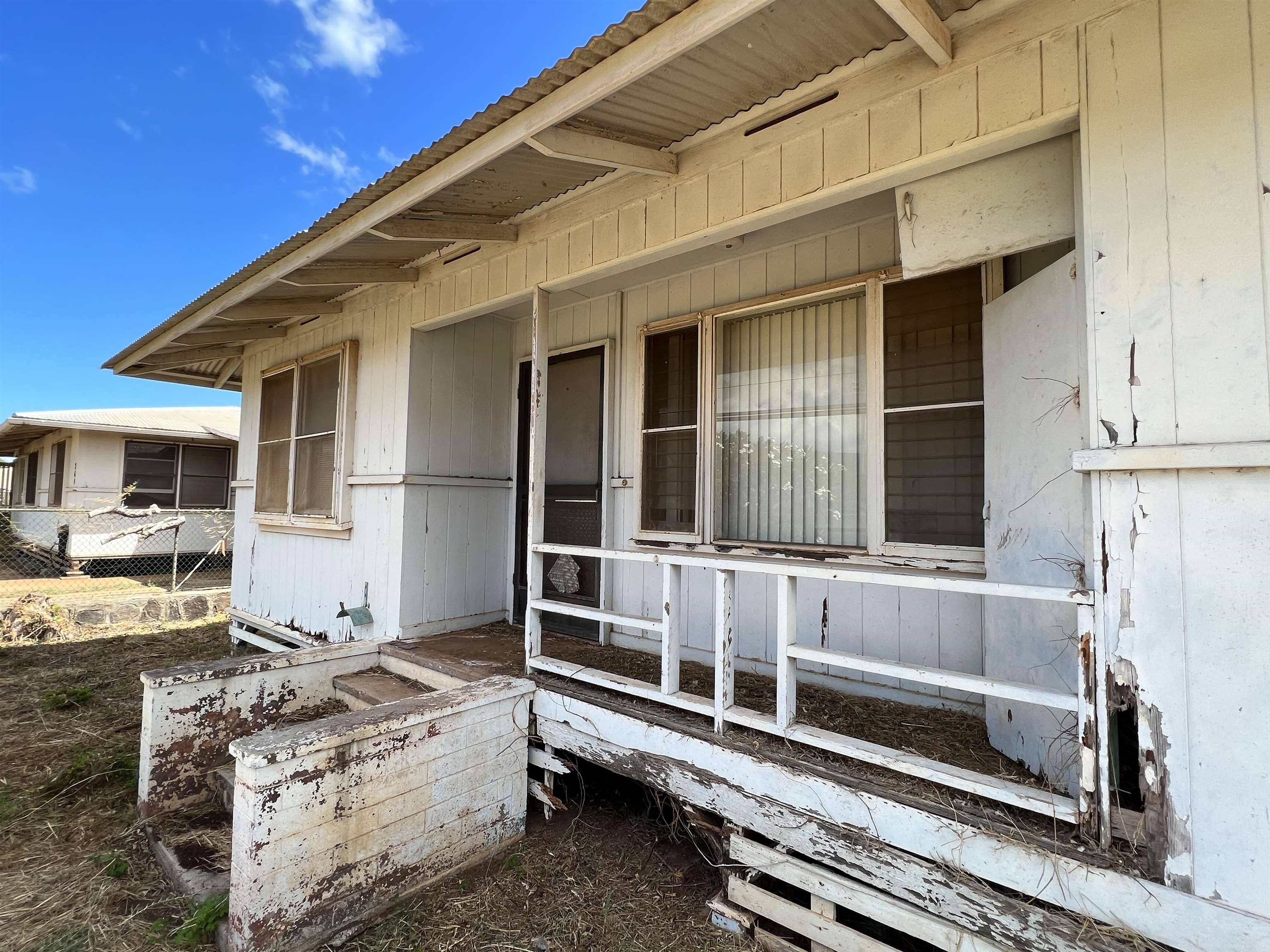 258  Kamehameha V Hwy , Molokai home - photo 2 of 16