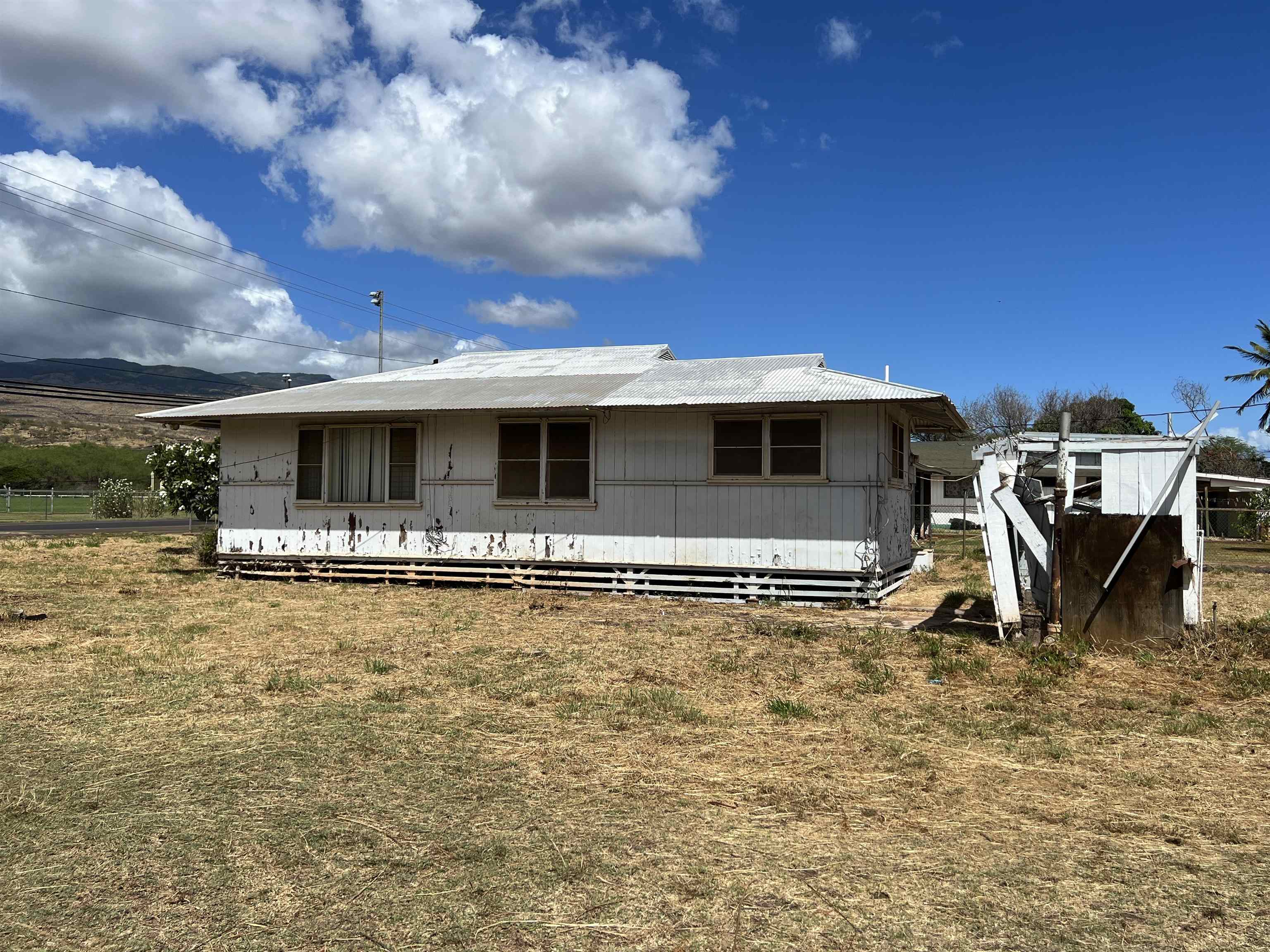 258  Kamehameha V Hwy , Molokai home - photo 14 of 16