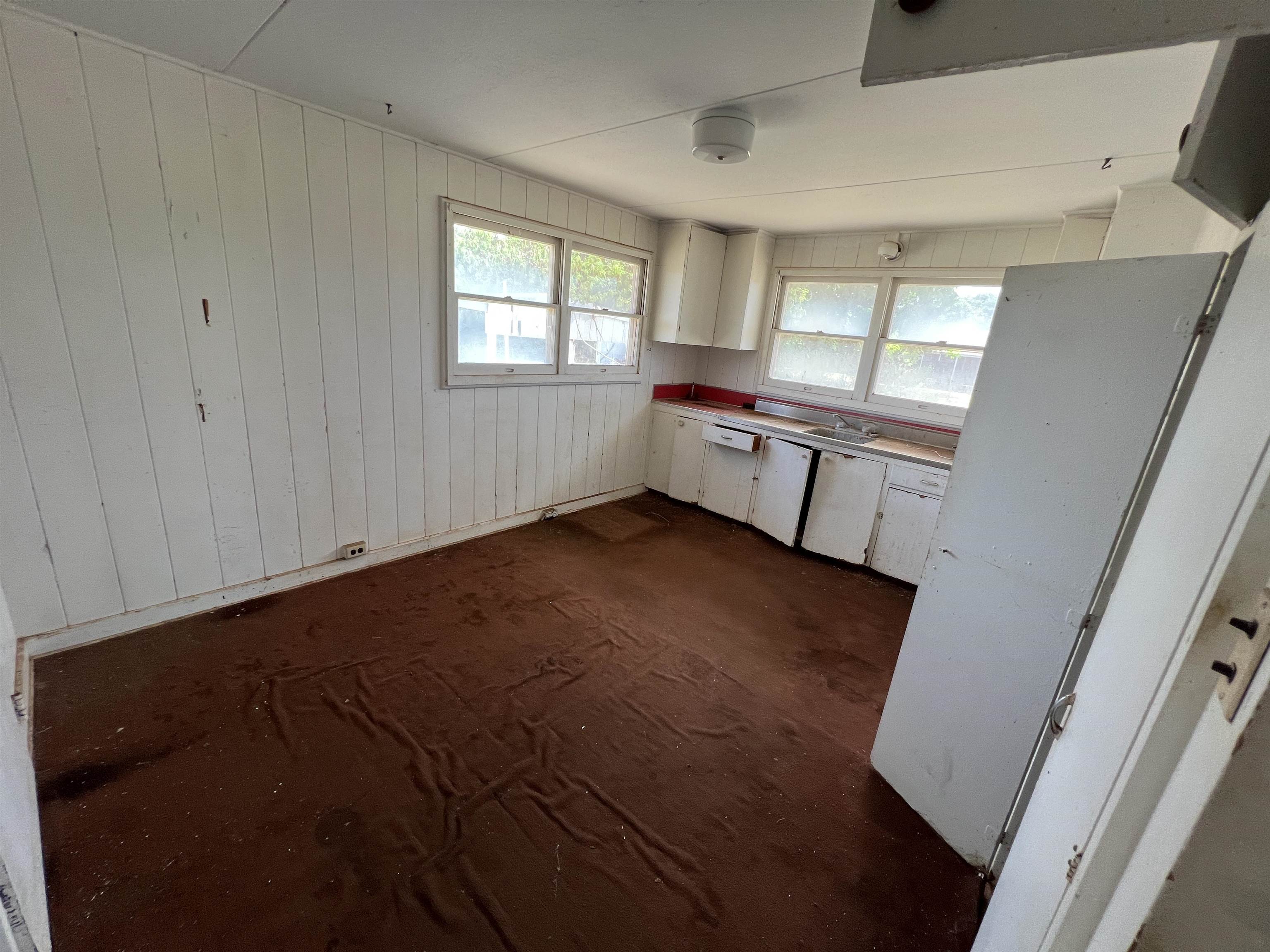 258  Kamehameha V Hwy , Molokai home - photo 9 of 16