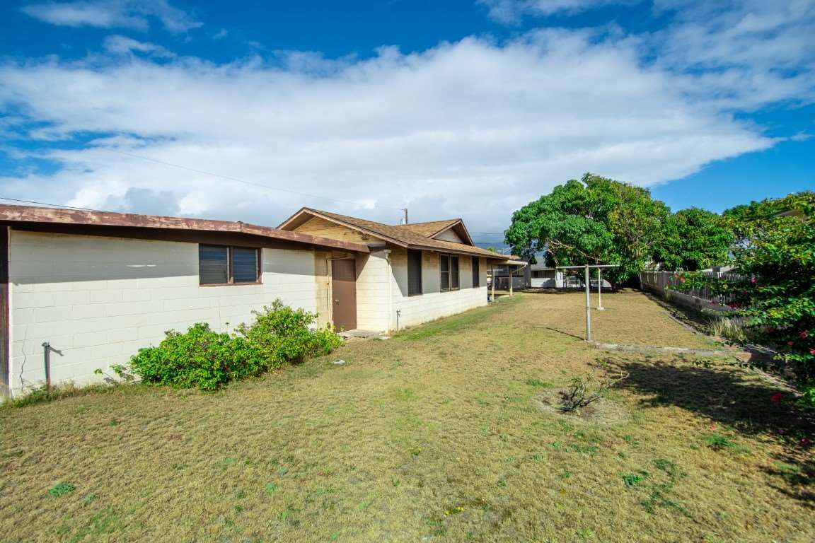 259  Moali St Kahului, Kahului home - photo 8 of 10