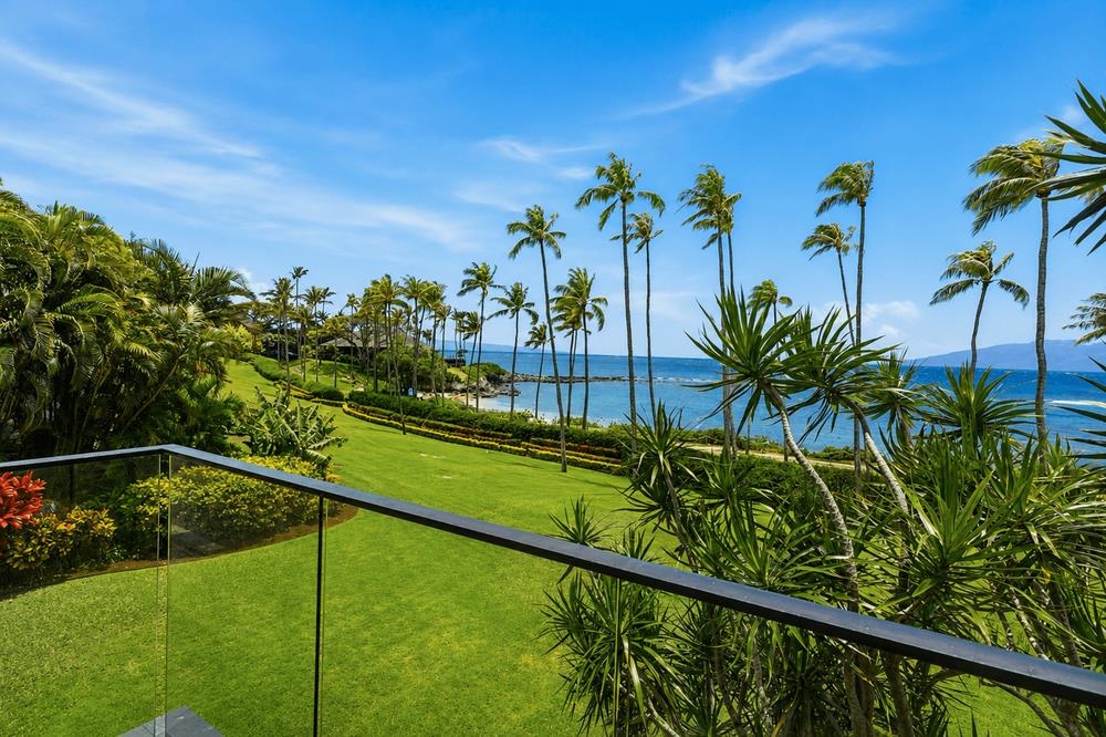 Coconut Grove condo # G26, Lahaina, Hawaii - photo 44 of 50