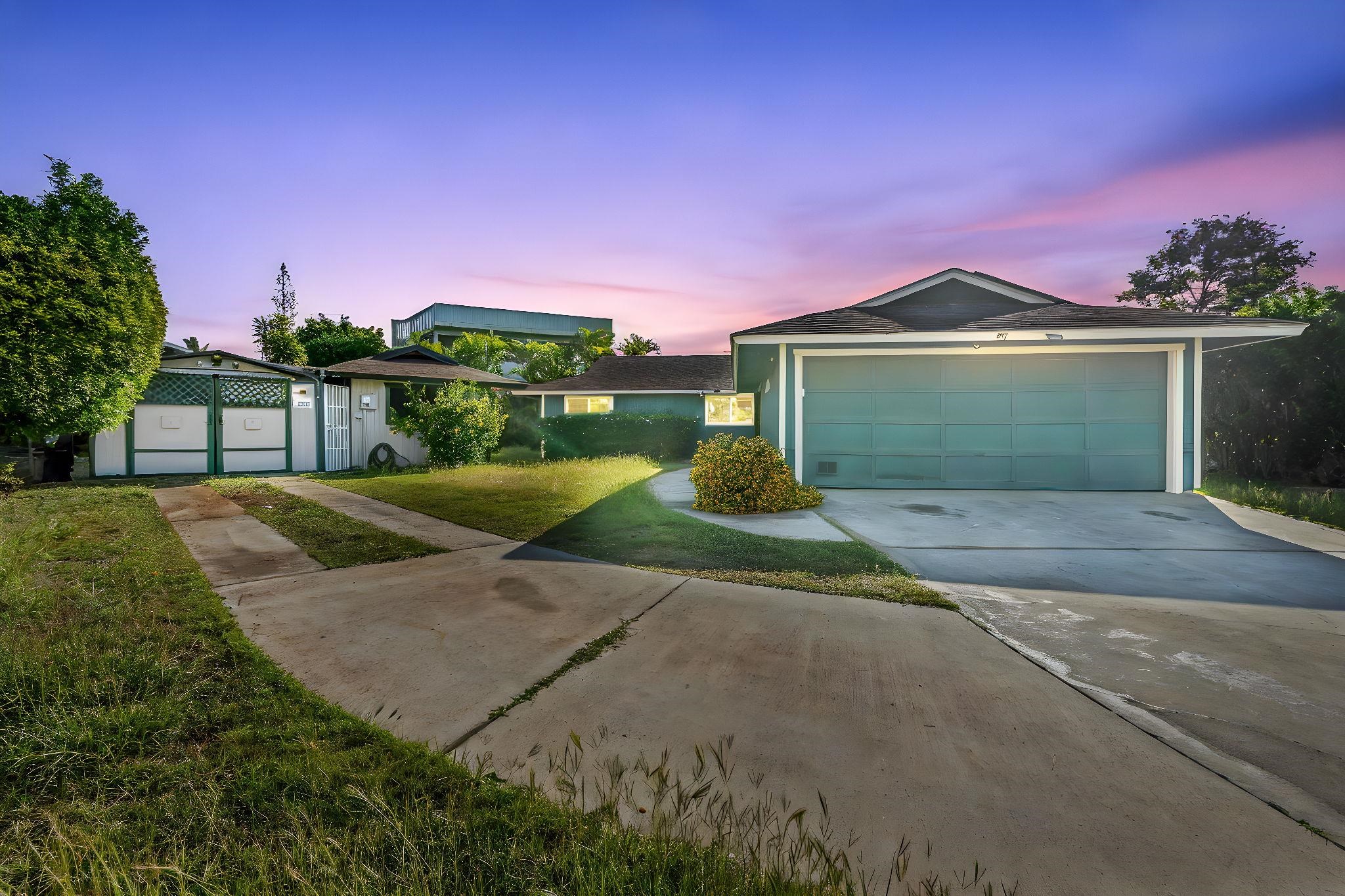 26  Luanaiki Pl , Kihei home - photo 2 of 32