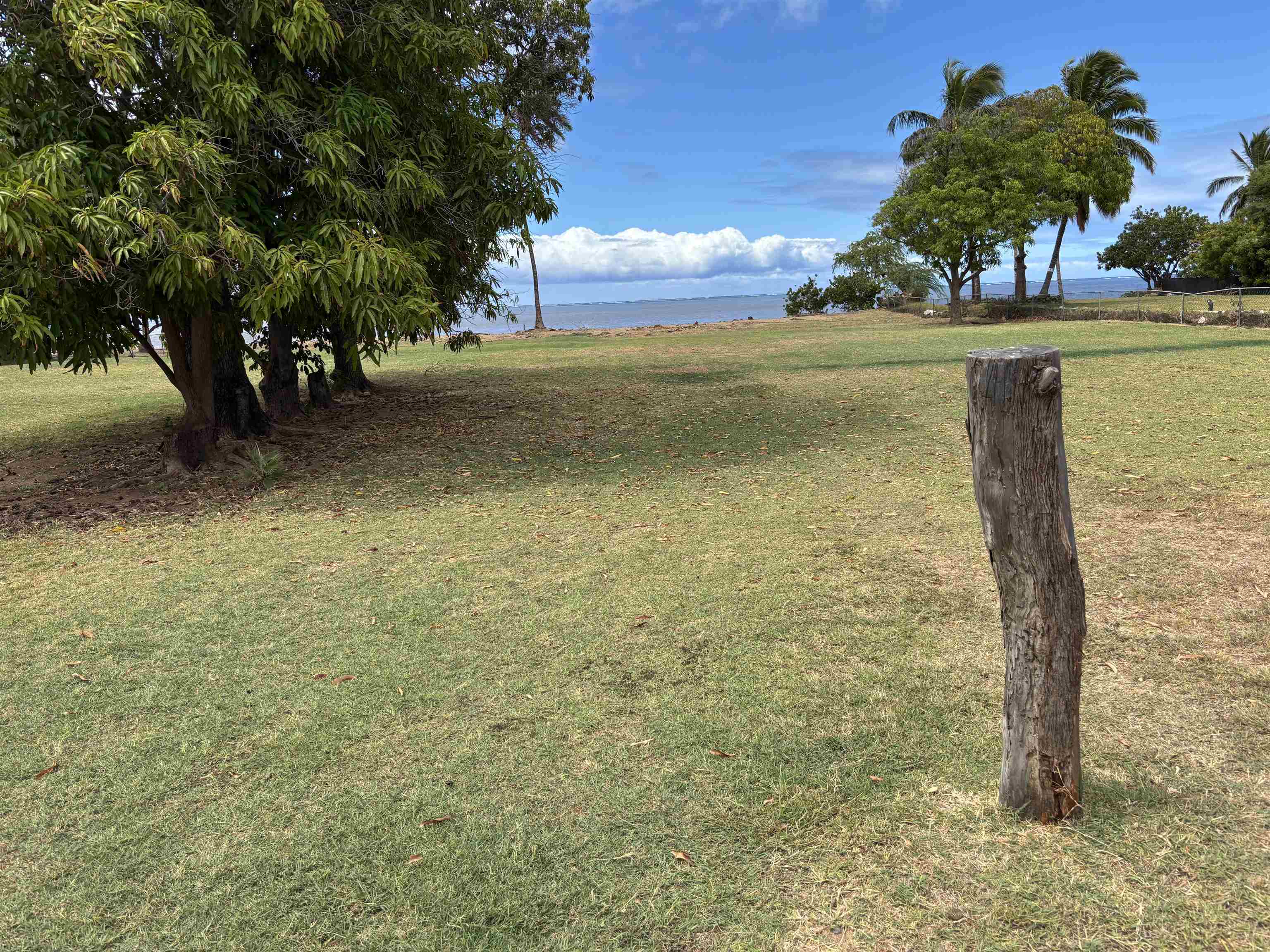 260  Seaside Pl , Molokai home - photo 7 of 17