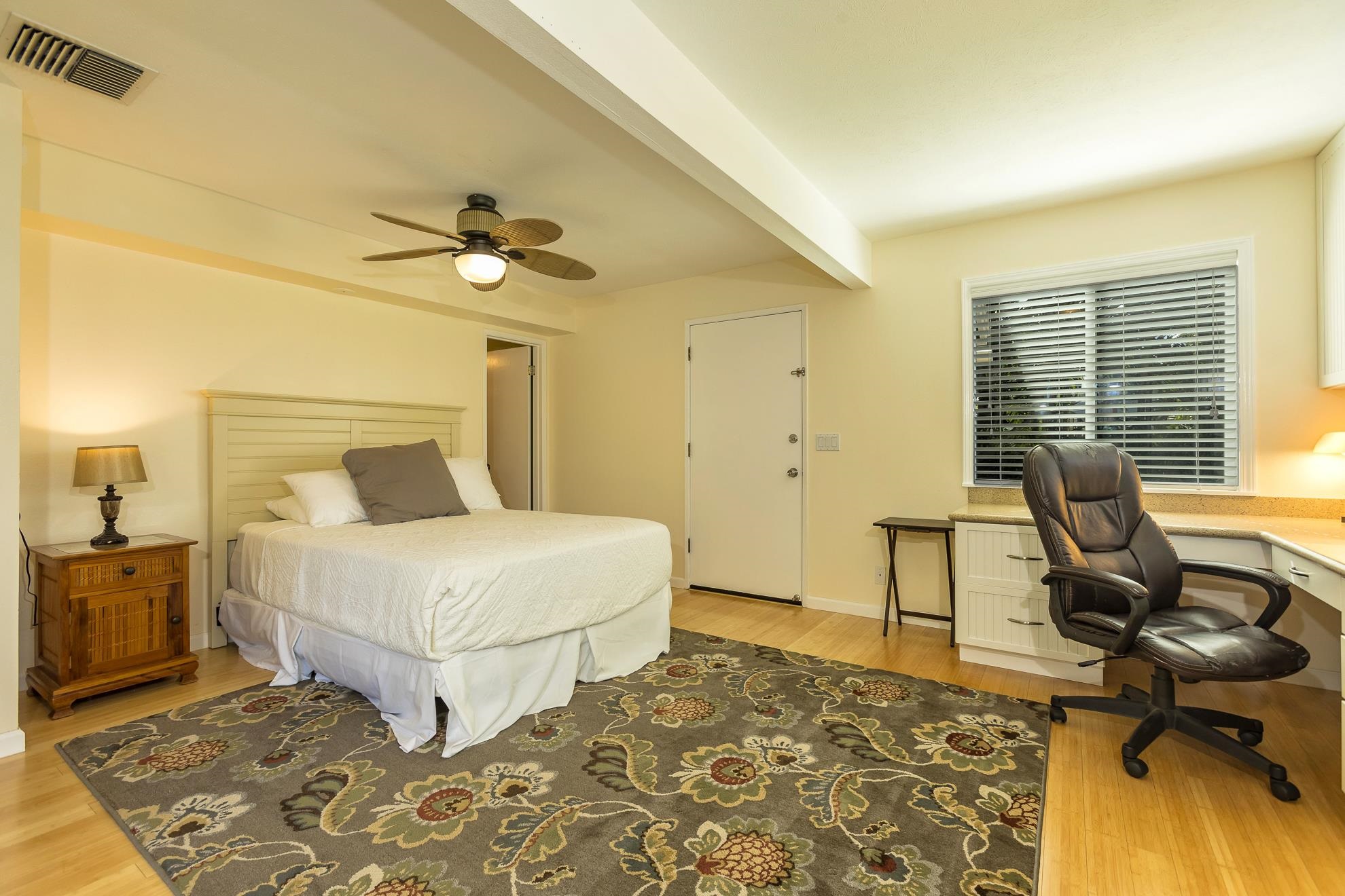 2608  Lioholo Pl Keonekai, Kihei home - photo 3 of 23