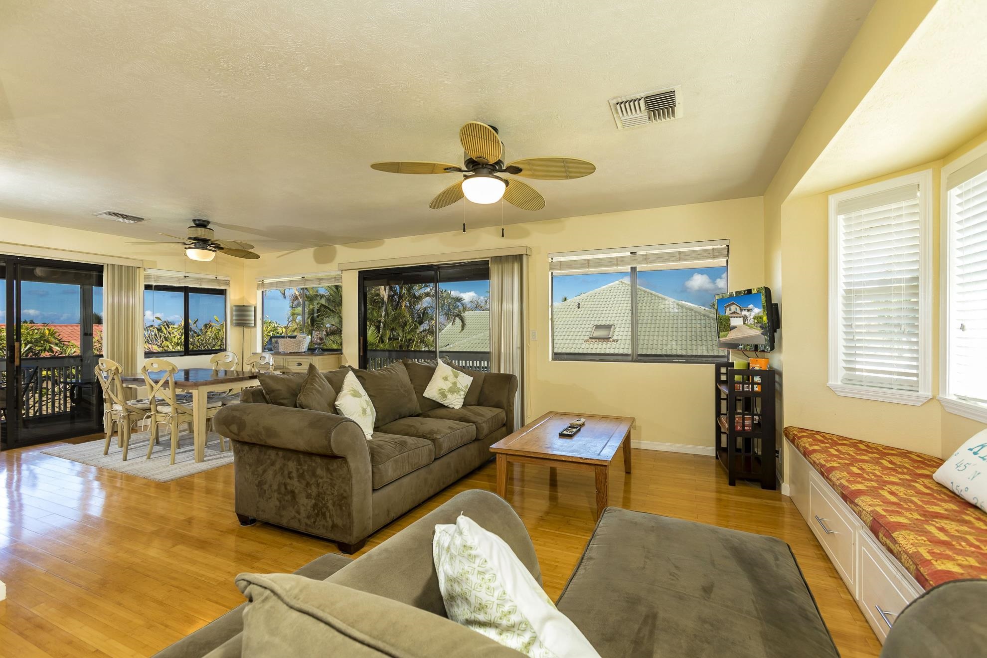 2608  Lioholo Pl Keonekai, Kihei home - photo 7 of 23