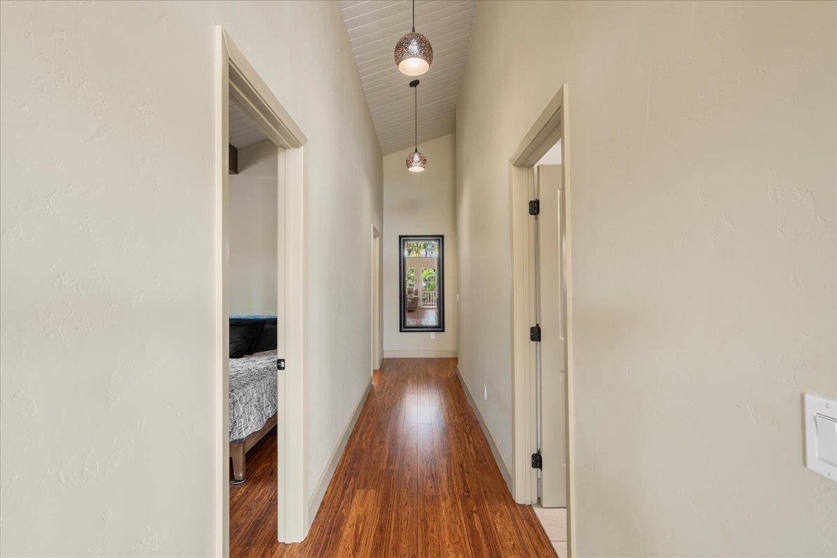 2609  Kahekili Hwy Waihee, Wailuku home - photo 11 of 50