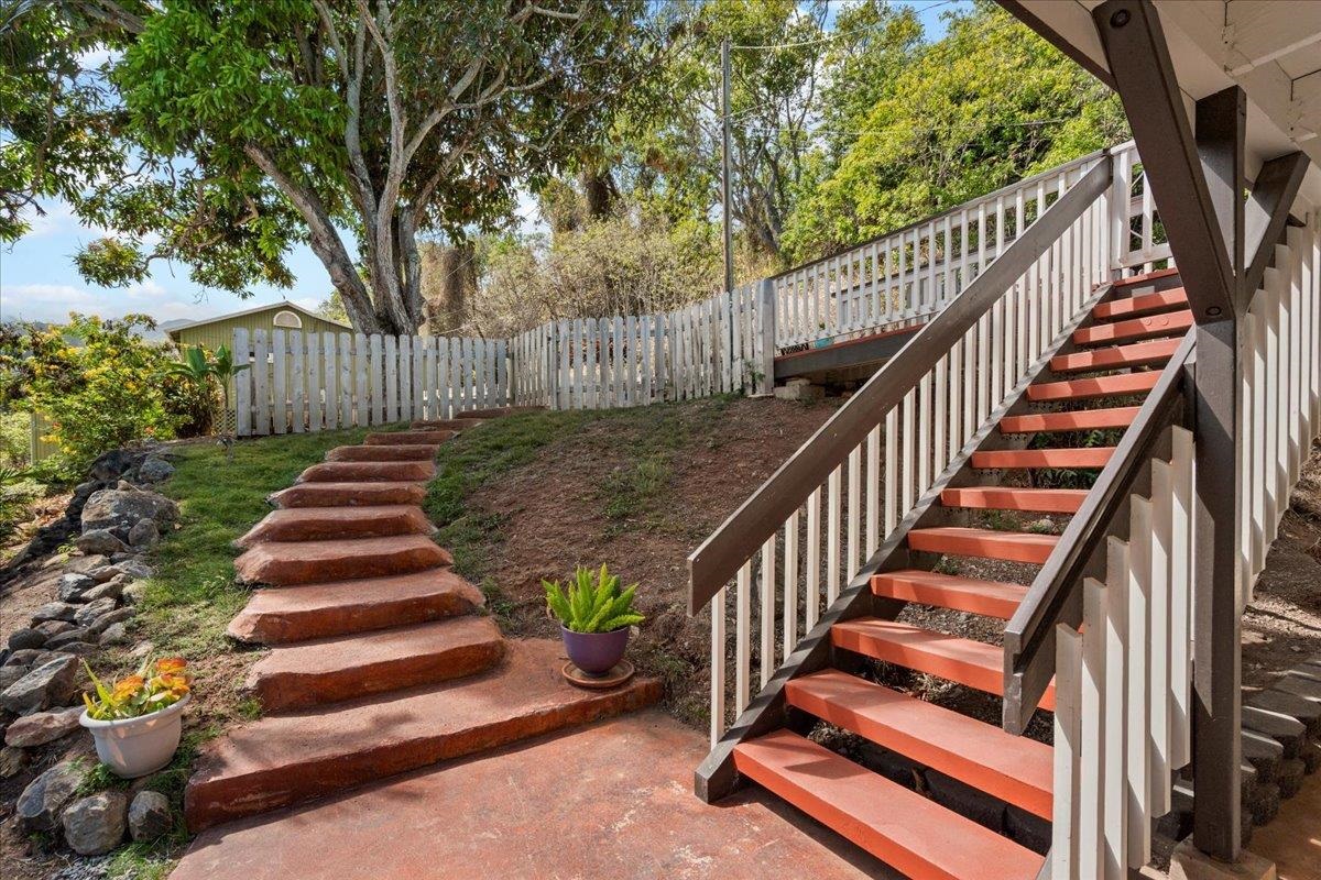 2609  Kahekili Hwy Waihee, Wailuku home - photo 34 of 50