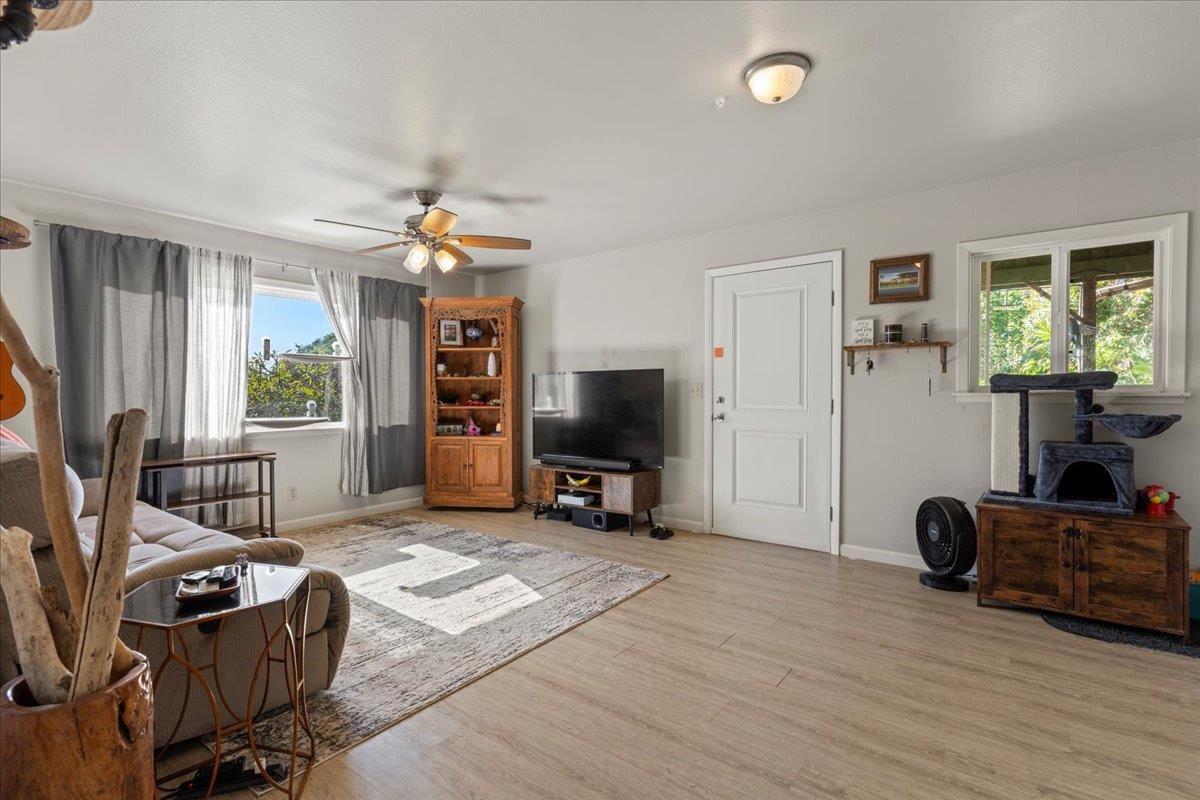 2609  Kahekili Hwy Waihee, Wailuku home - photo 40 of 50