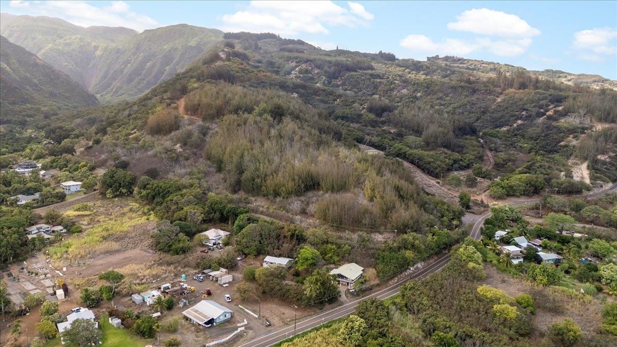 2609  Kahekili Hwy Waihee, Wailuku home - photo 46 of 50