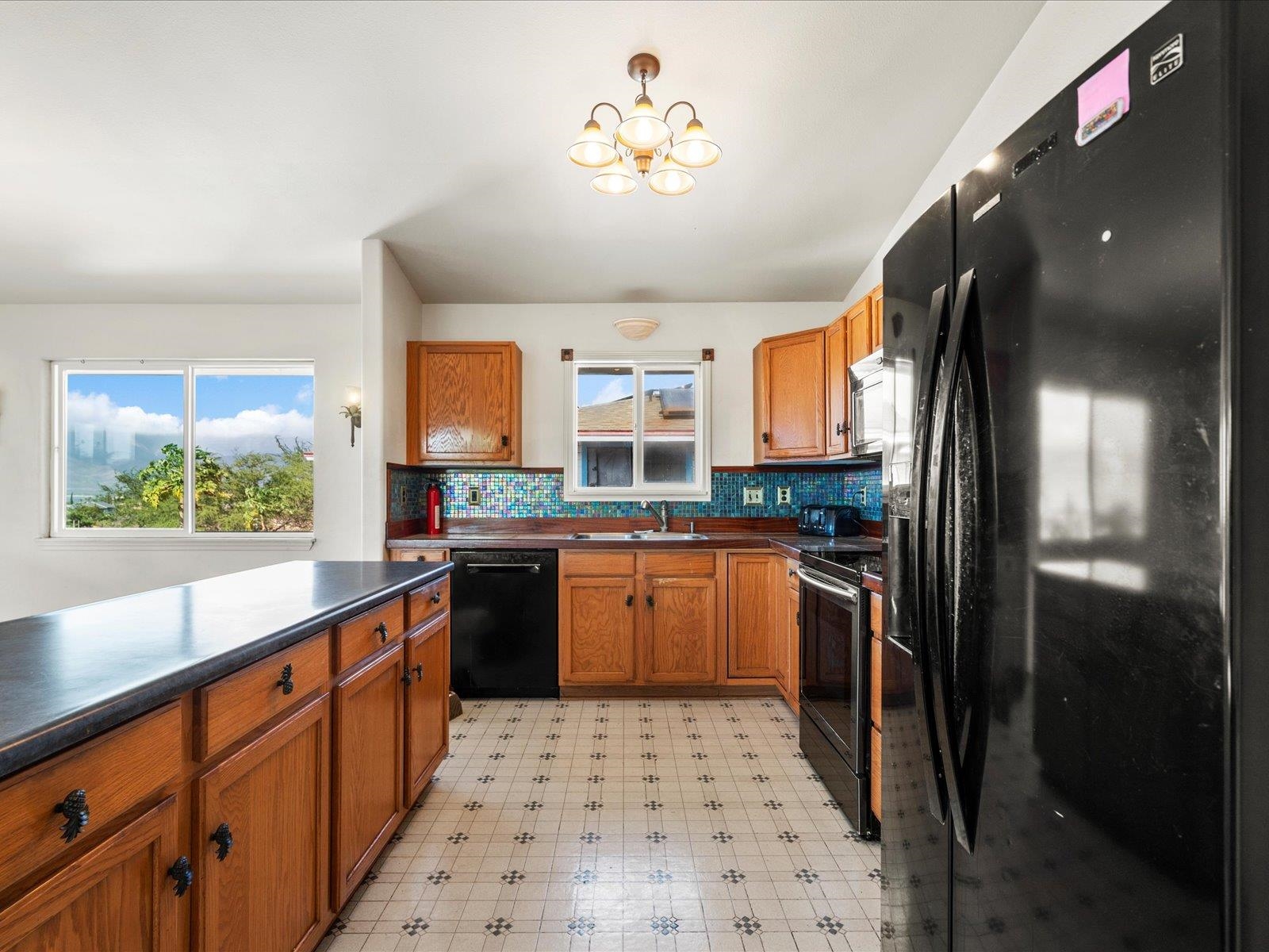 261  Palanehe St , Kihei home - photo 23 of 44