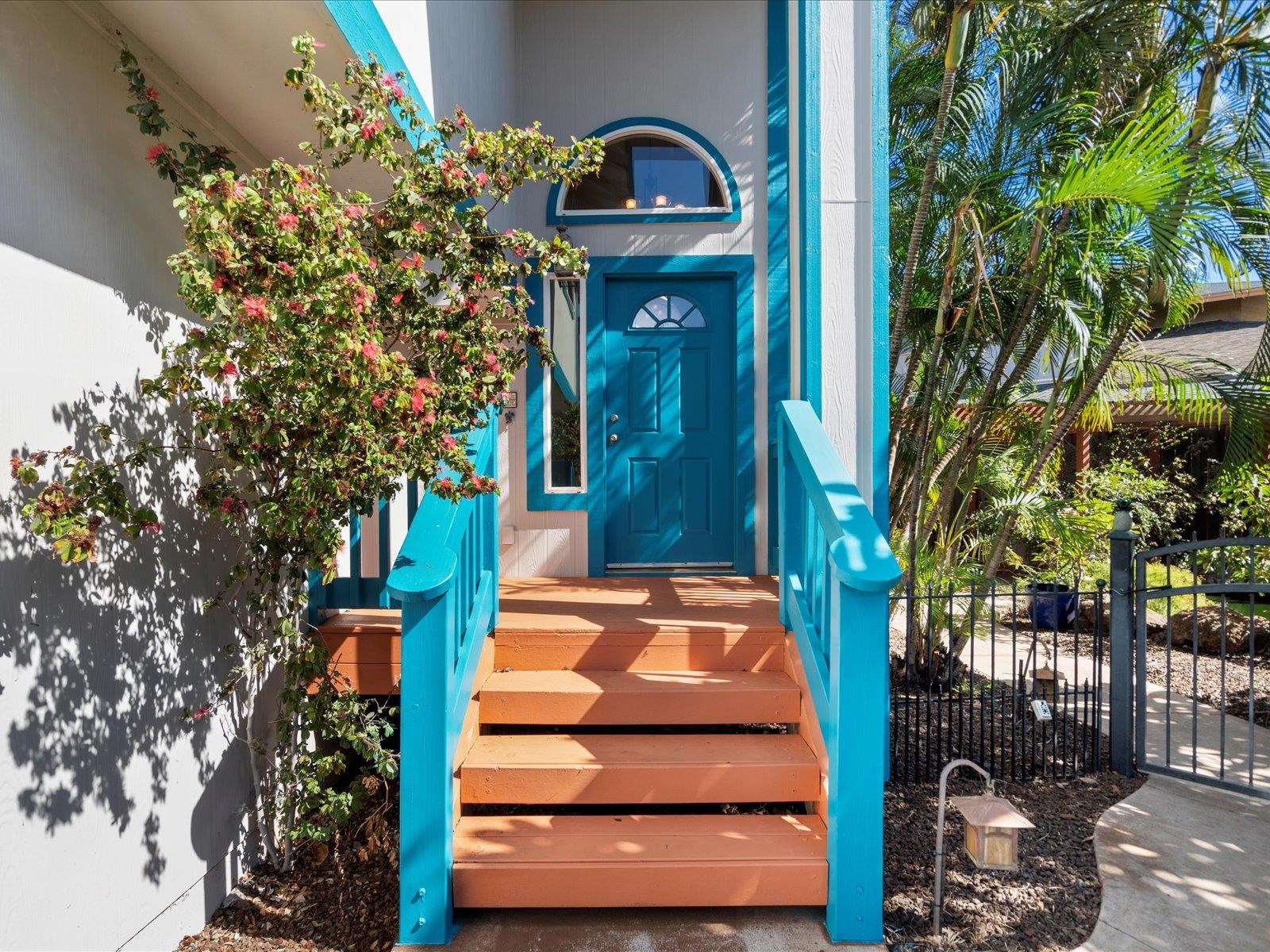 261  Palanehe St , Kihei home - photo 8 of 44