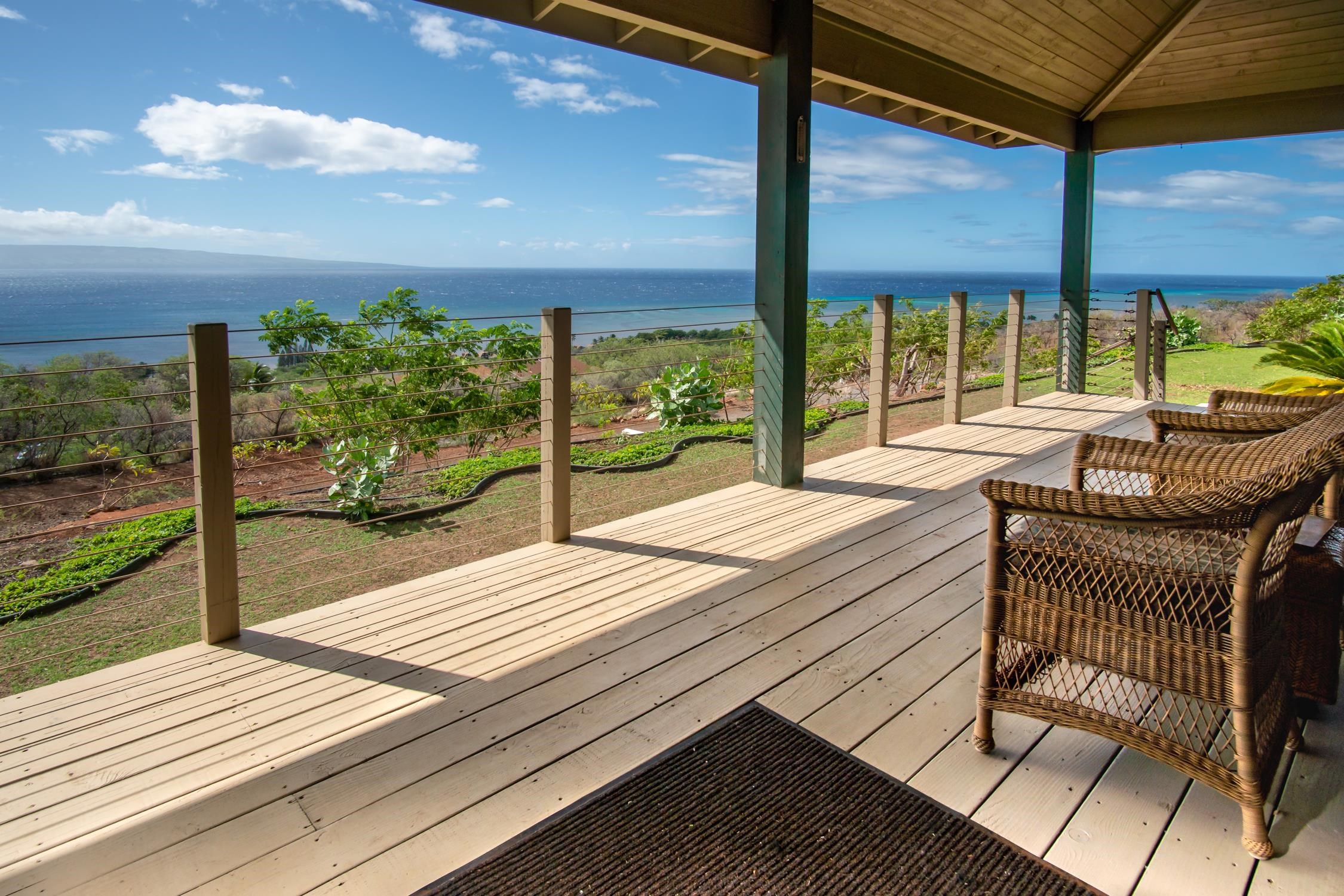 261 Ulua Rd , Kaunakakai, Hi 96748