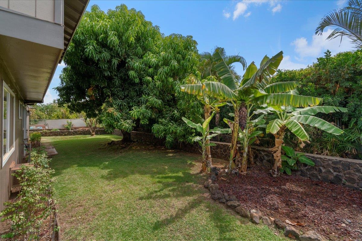 2611  Mikoi Pl Keonekai, Kihei home - photo 16 of 47