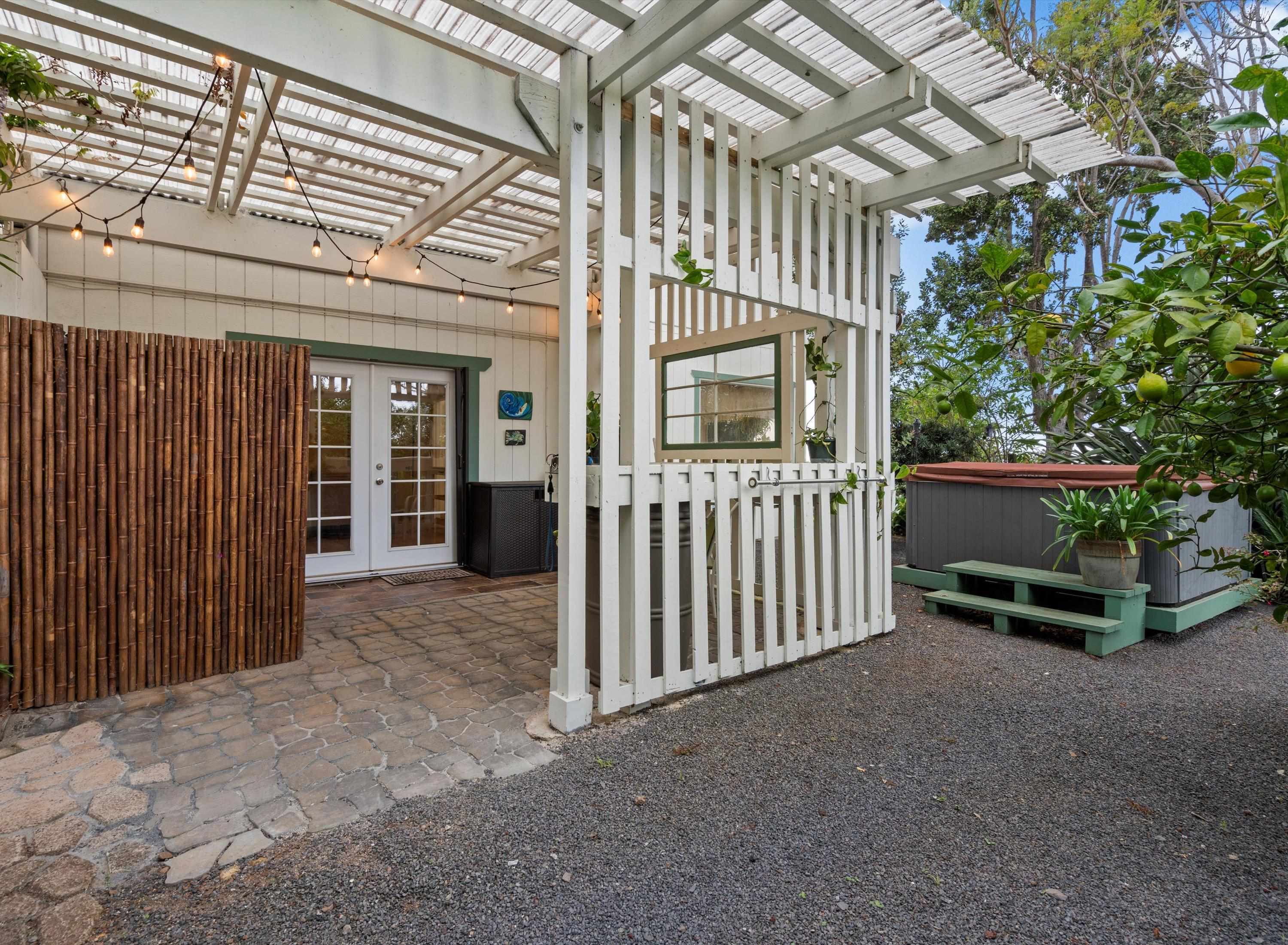 2611  Olinda Rd , Makawao/Olinda/Haliimaile home - photo 38 of 50