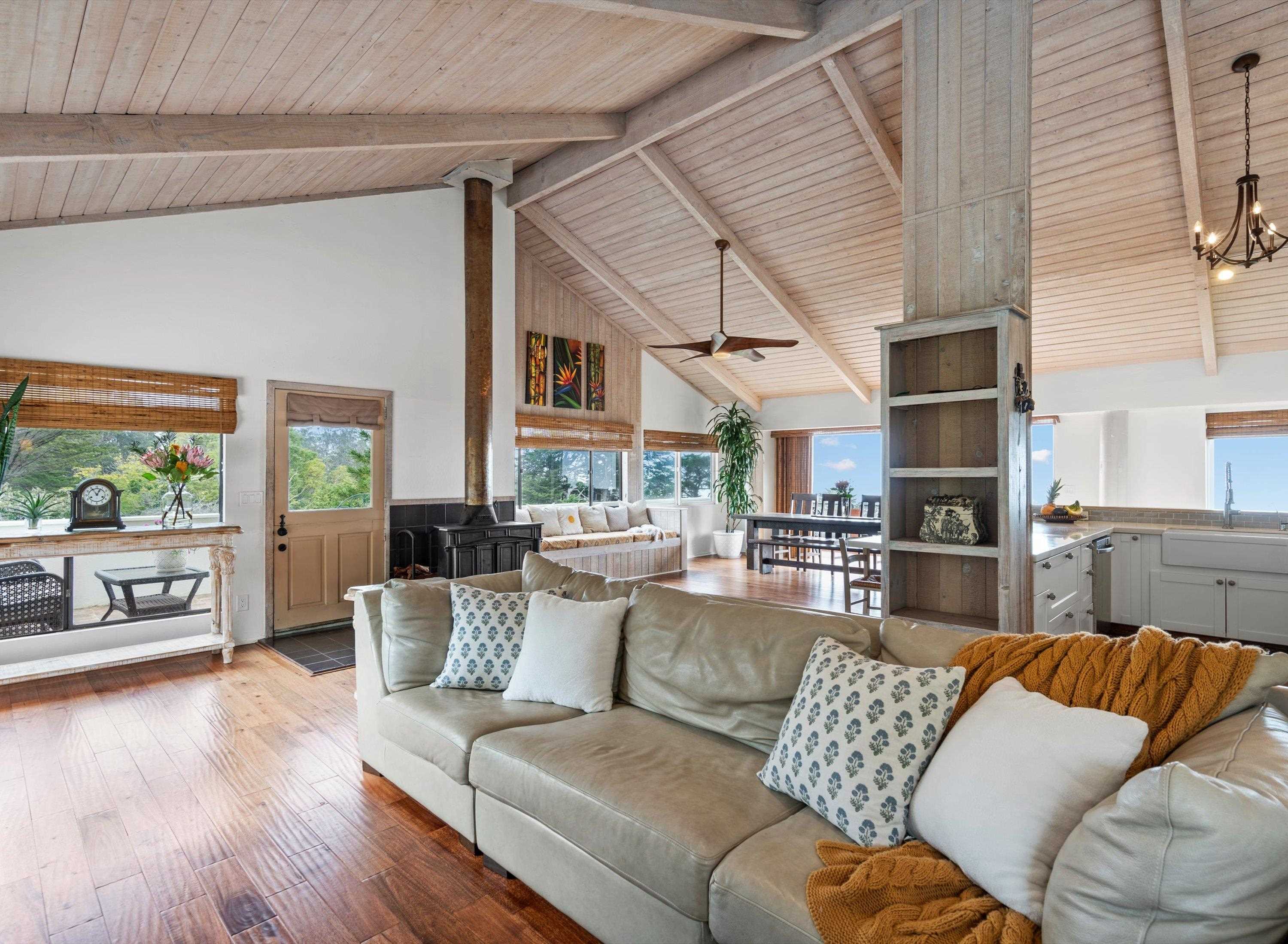 2611  Olinda Rd , Makawao/Olinda/Haliimaile home - photo 9 of 50