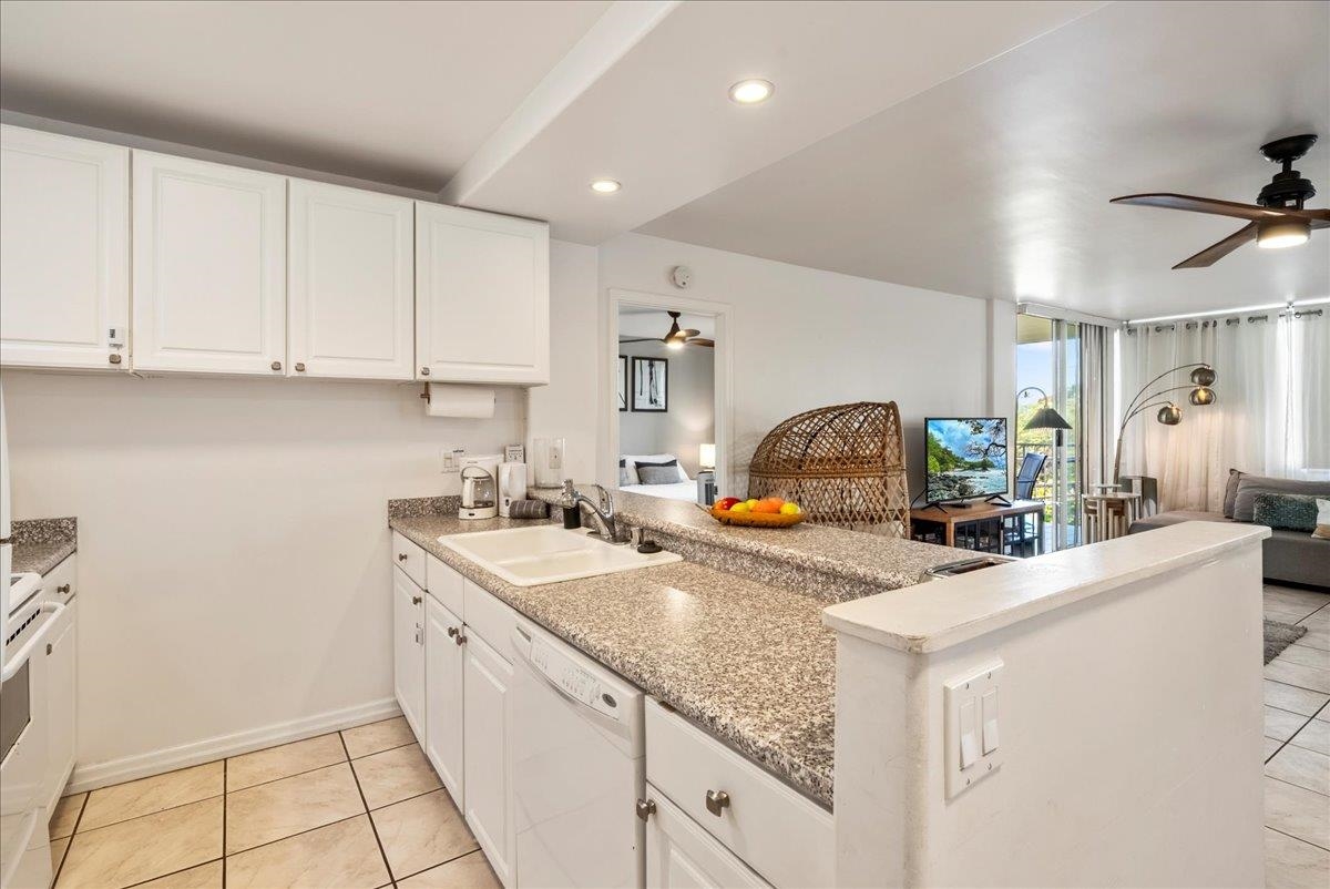 Haleakala Shores condo # A-303, Kihei, Hawaii - photo 22 of 45