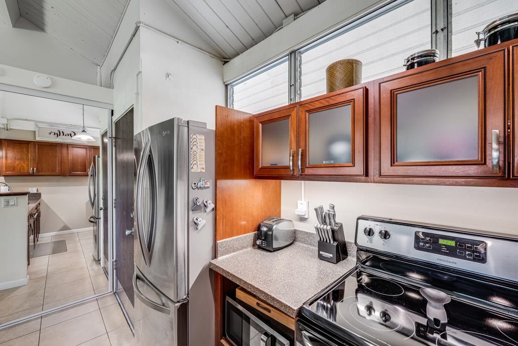 Haleakala Shores condo # A409, Kihei, Hawaii - photo 11 of 48