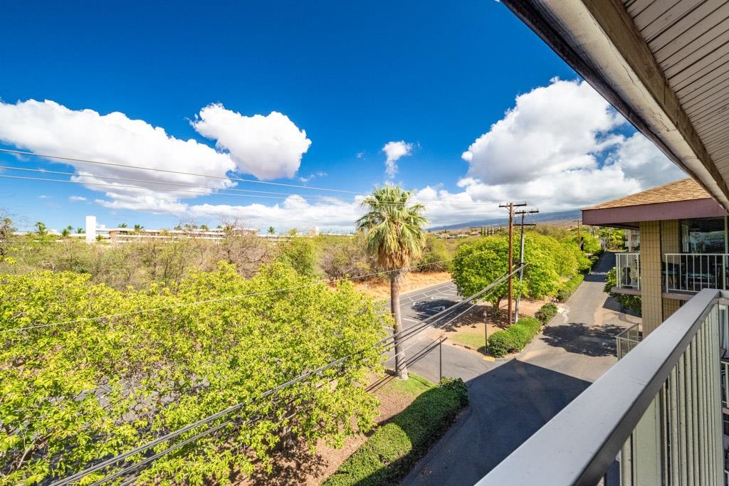 Haleakala Shores condo # A409, Kihei, Hawaii - photo 7 of 48