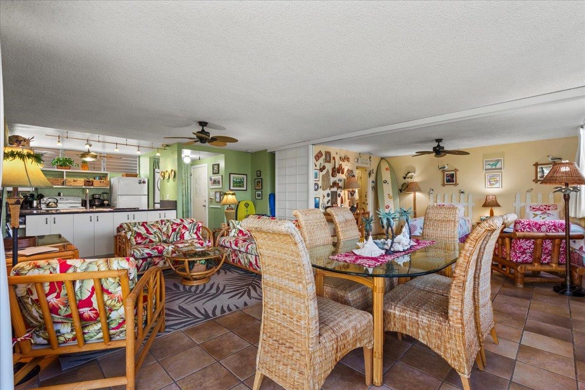 Haleakala Shores condo # B-201, Kihei, Hawaii - photo 4 of 34