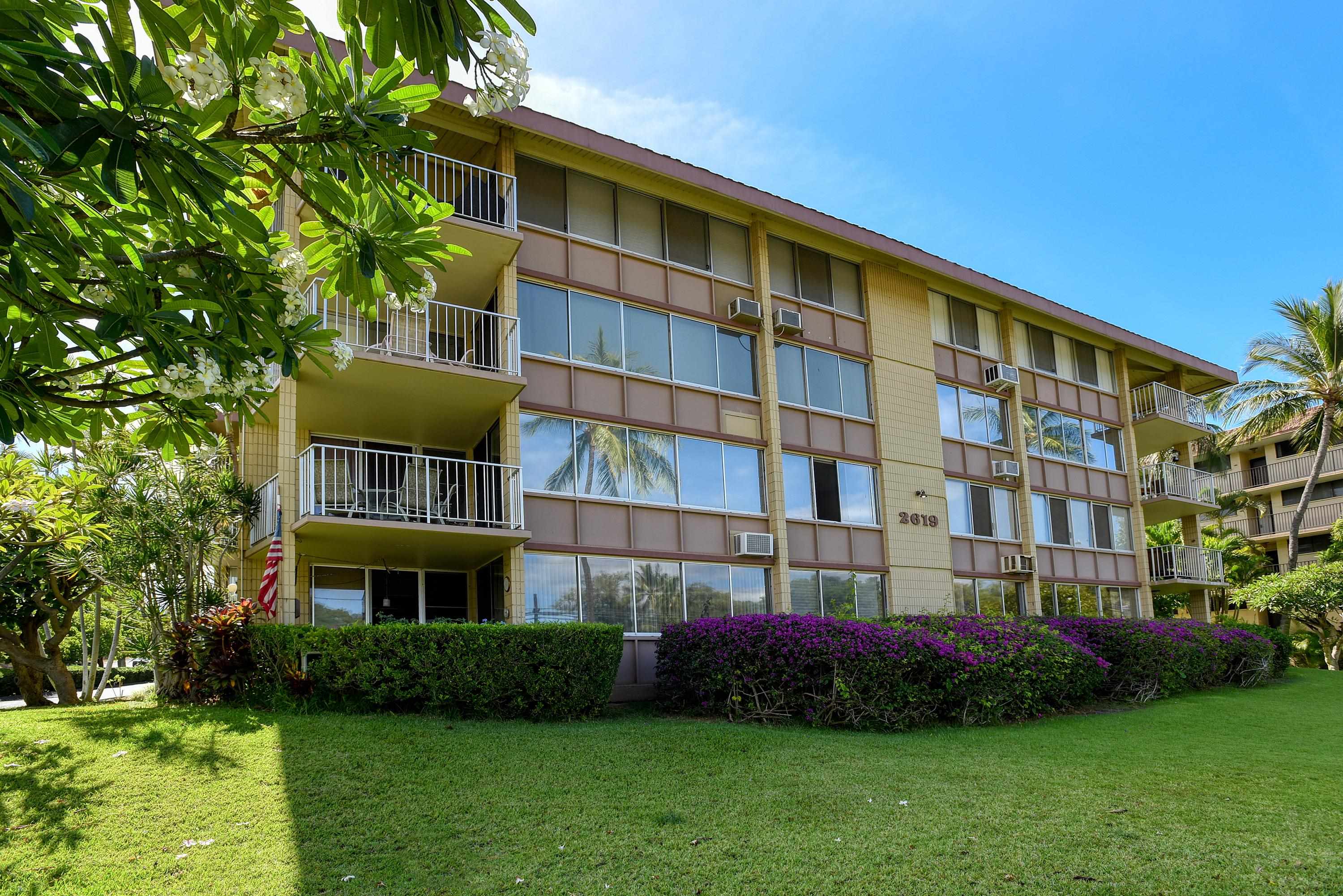 Haleakala Shores condo # B412, Kihei, Hawaii - photo 35 of 45