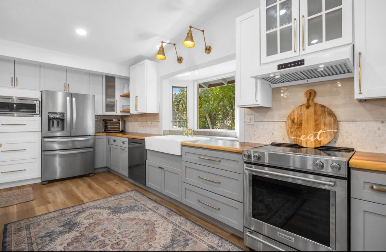 262  Hapakolu Pl Keonekai, Kihei home - photo 3 of 34